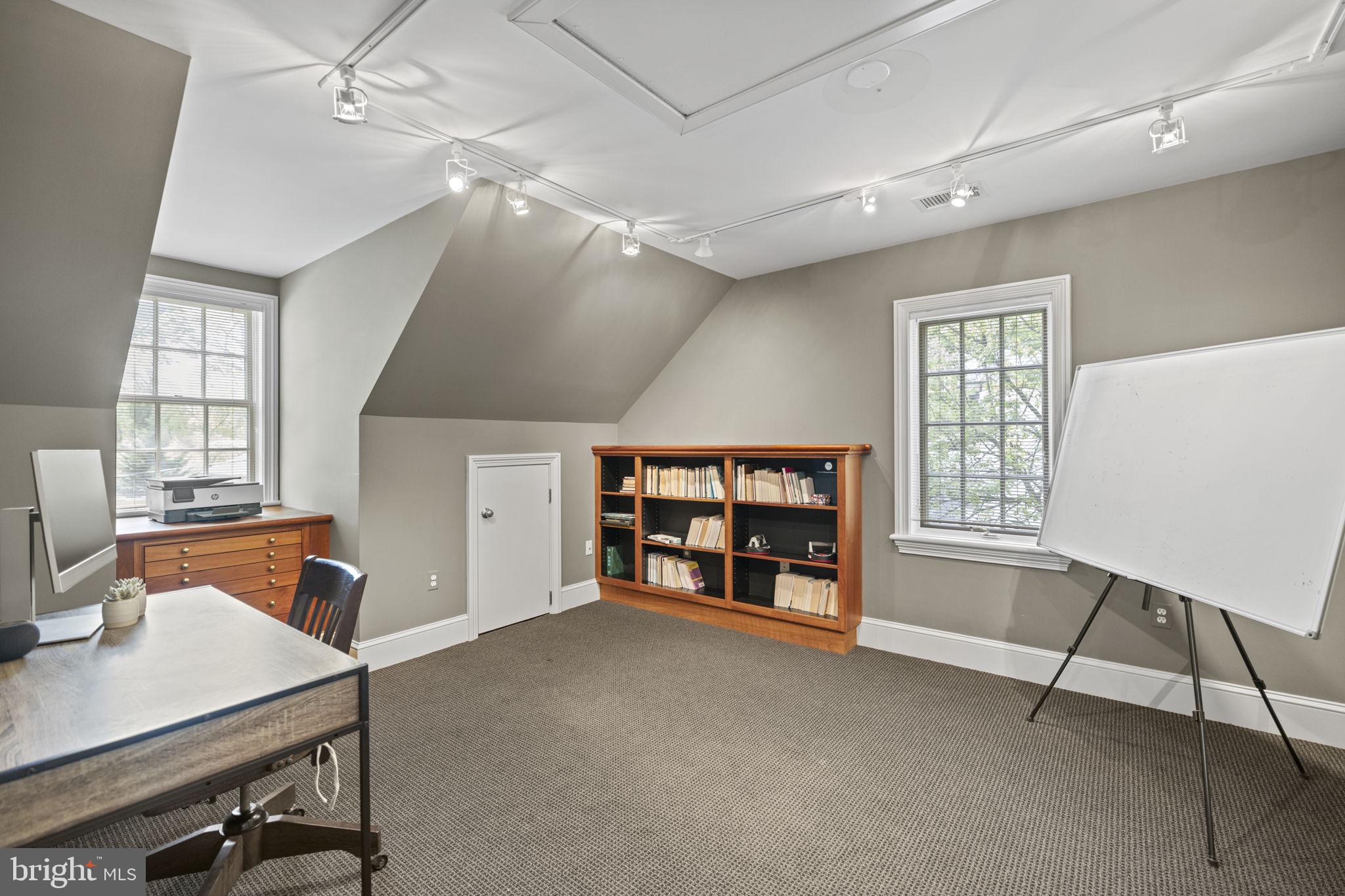 GLEN ECHO HEIGHTS - Residential