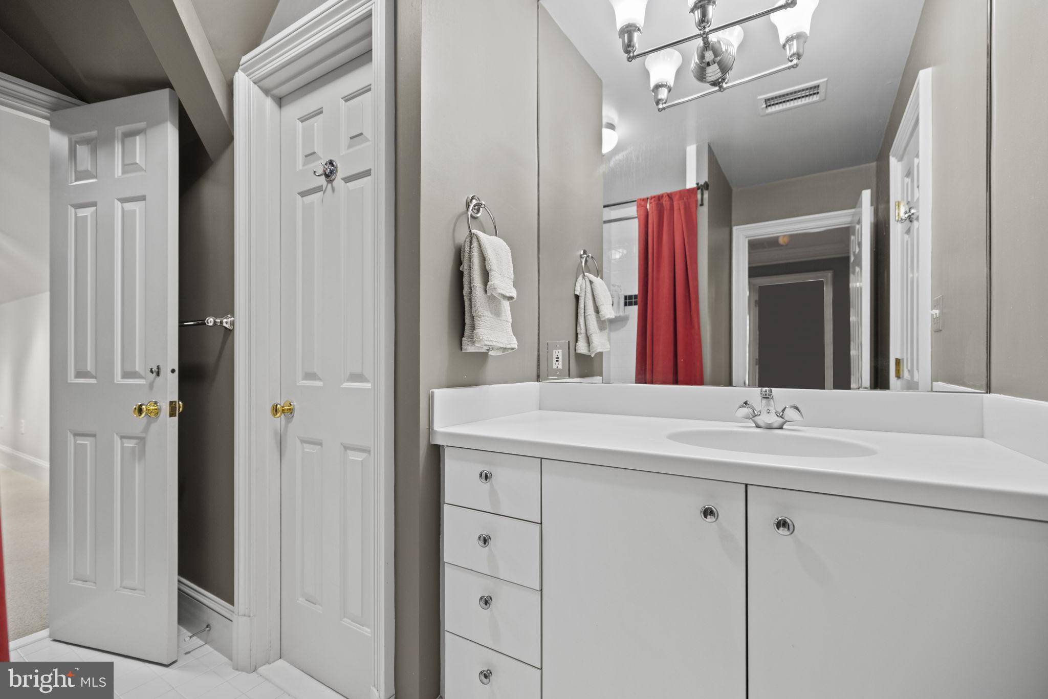 GLEN ECHO HEIGHTS - Residential