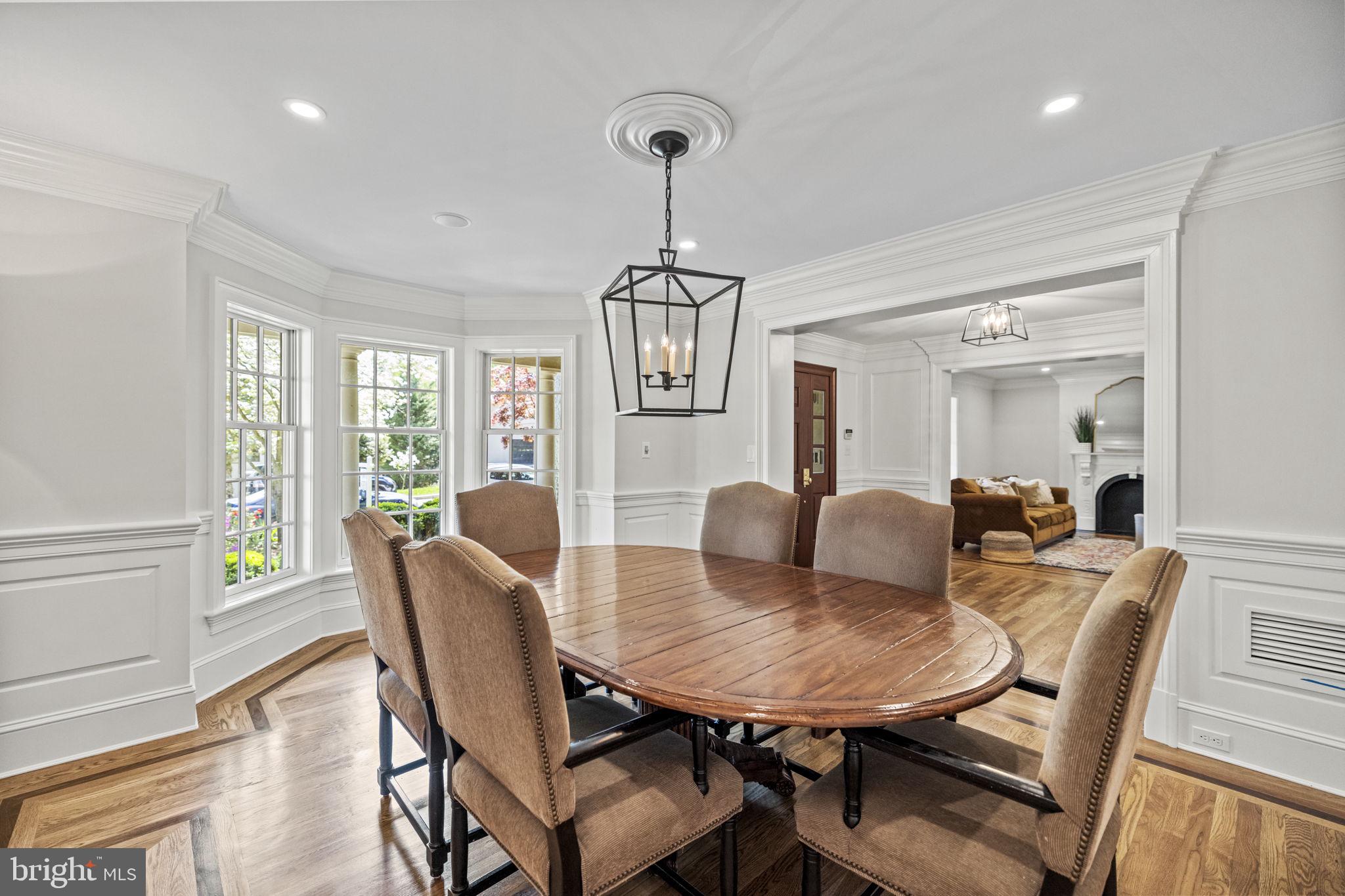 GLEN ECHO HEIGHTS - Residential