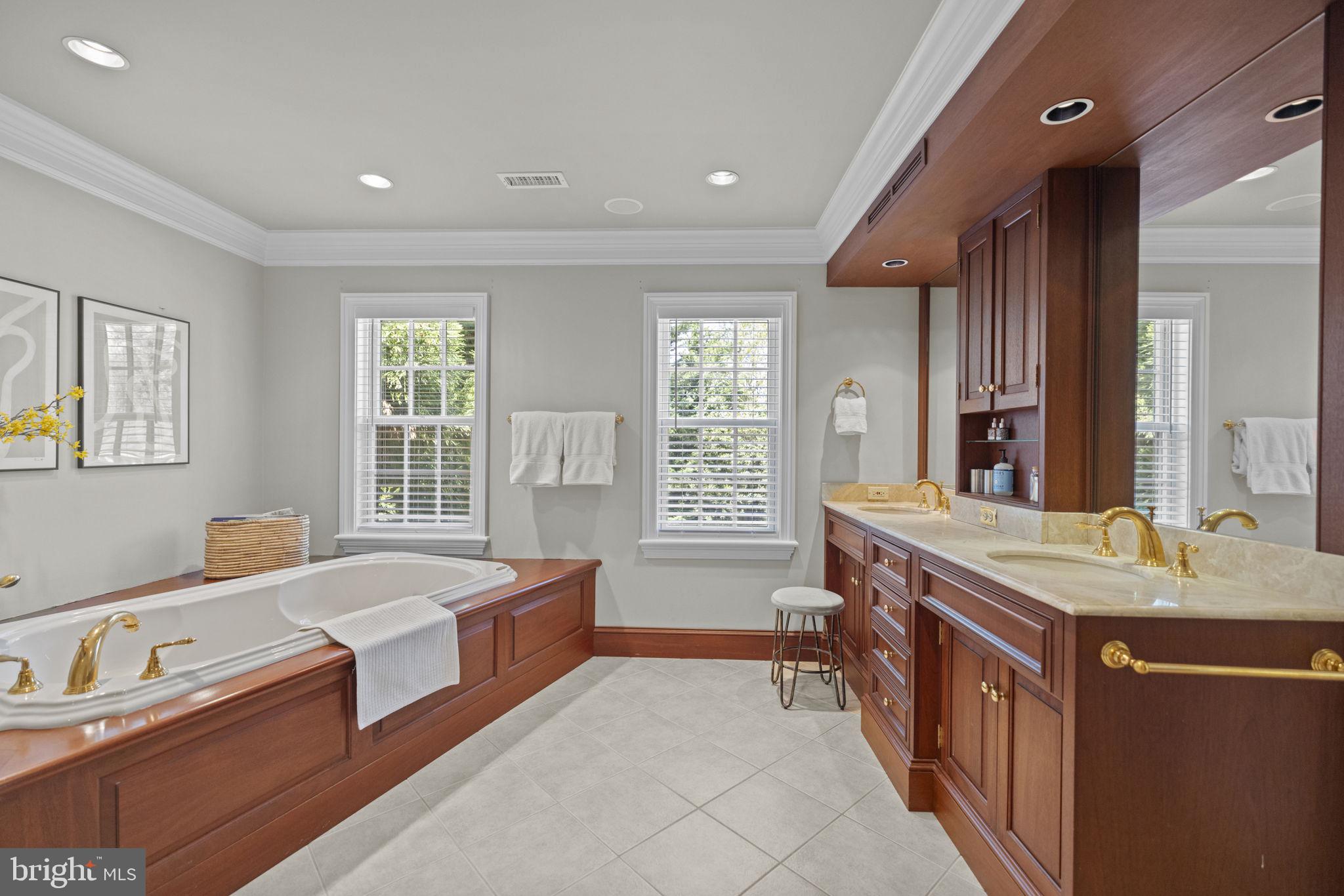 GLEN ECHO HEIGHTS - Residential