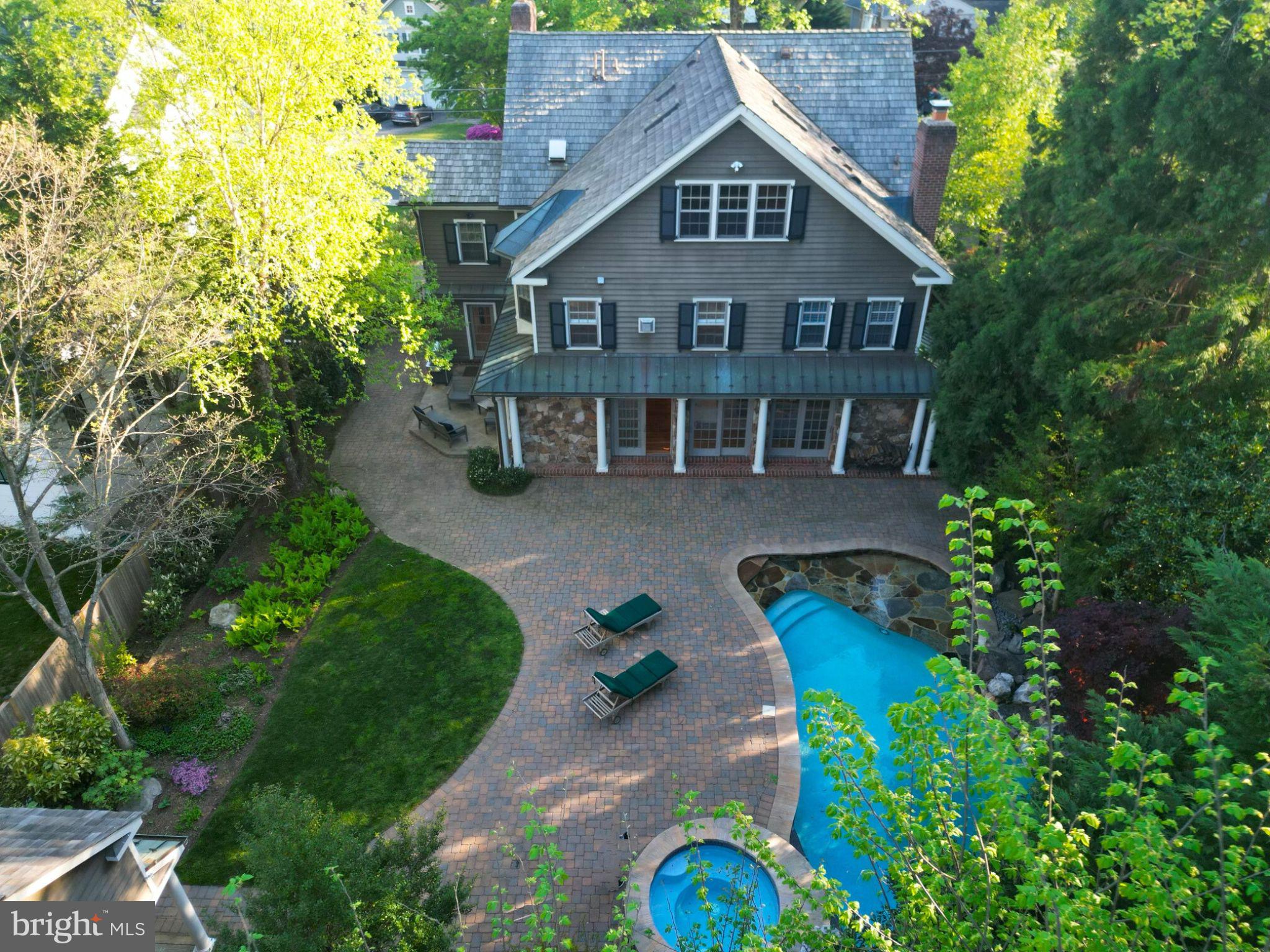 GLEN ECHO HEIGHTS - Residential