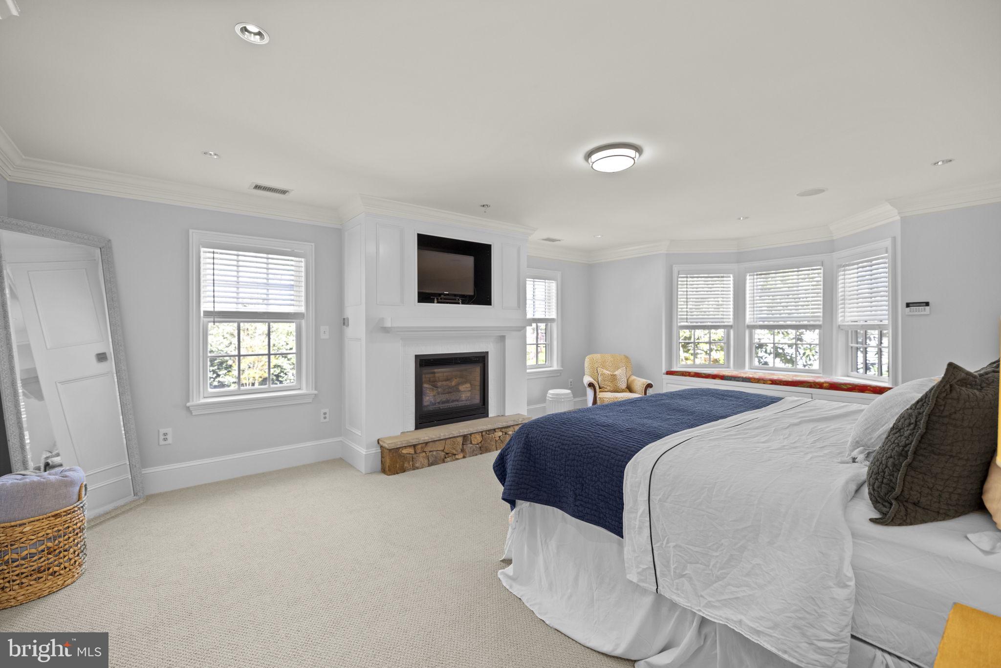 GLEN ECHO HEIGHTS - Residential