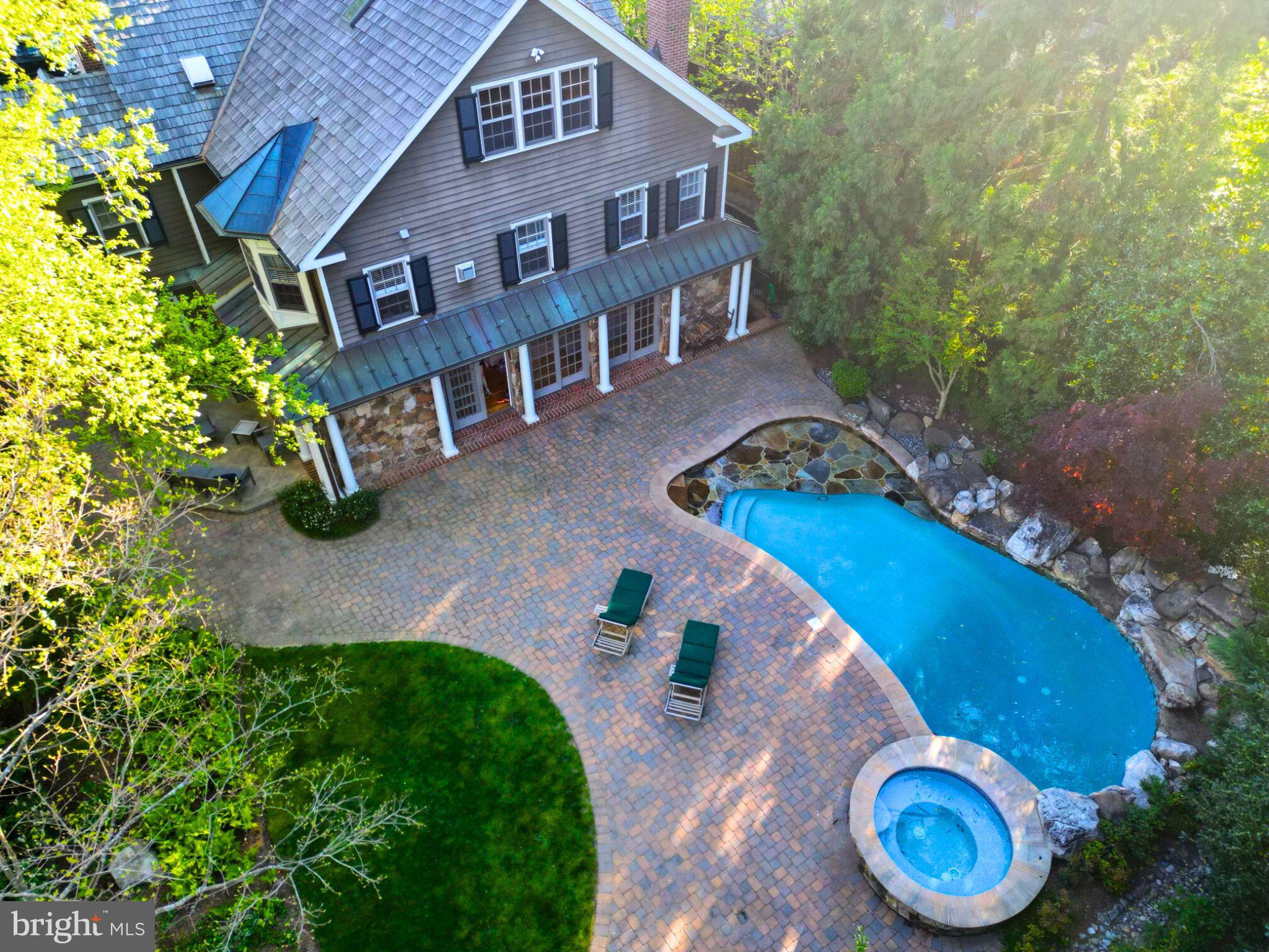 GLEN ECHO HEIGHTS - Residential