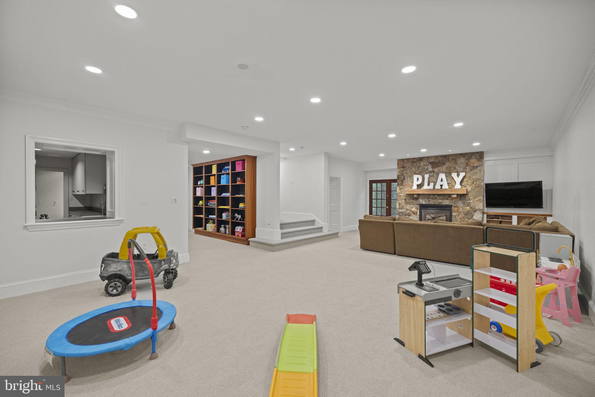 GLEN ECHO HEIGHTS - Residential