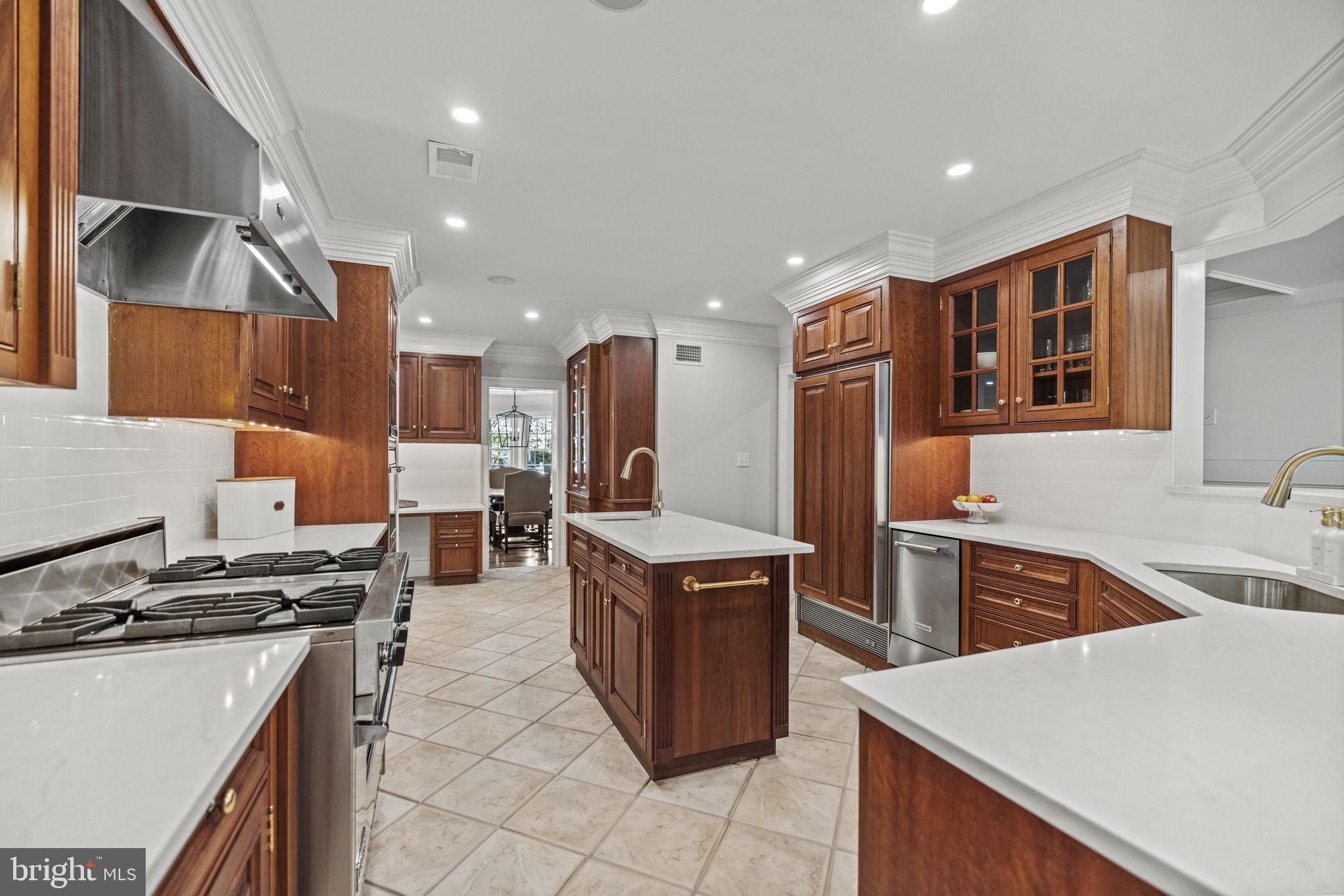 GLEN ECHO HEIGHTS - Residential