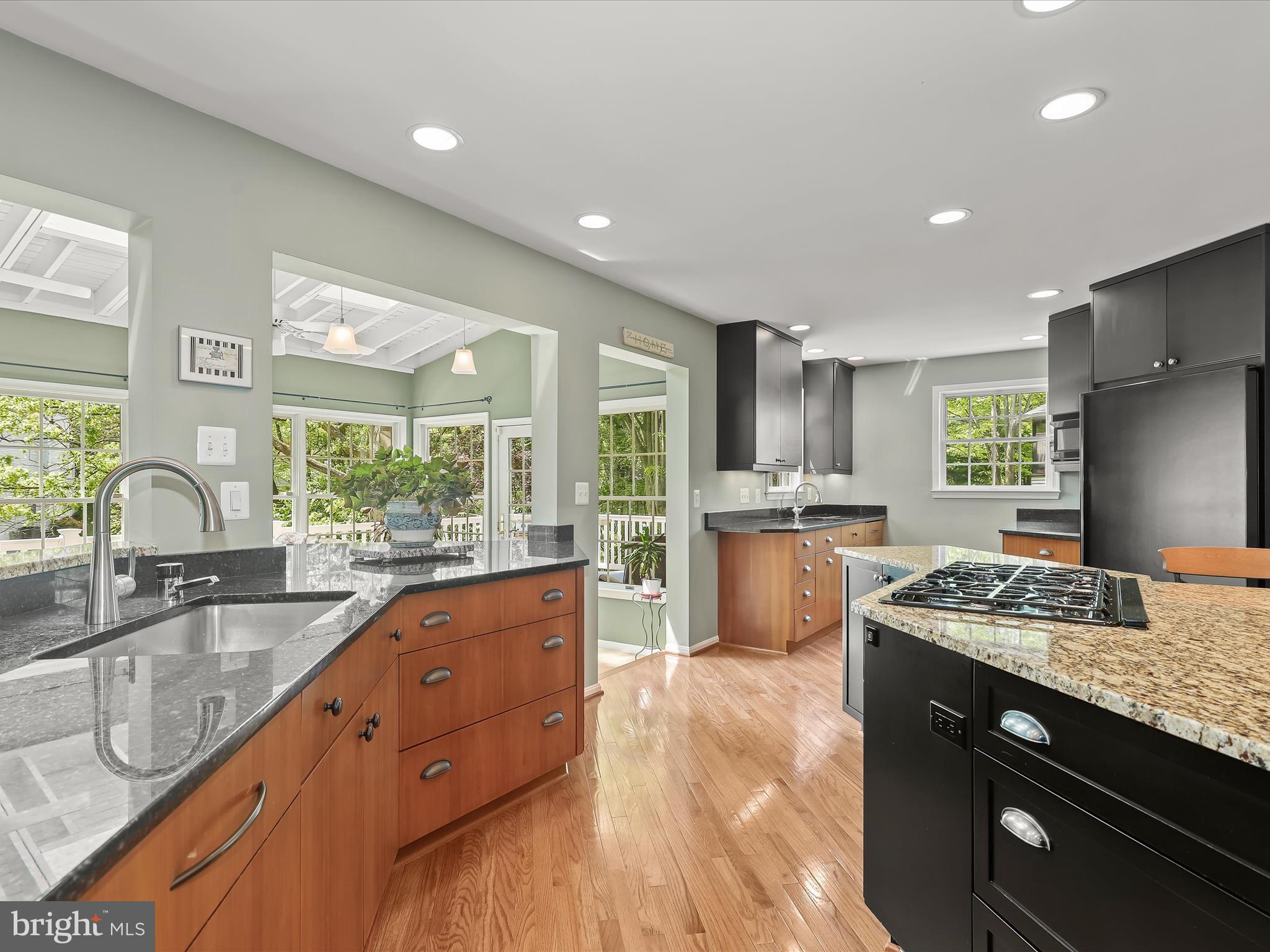 VILLAGE OF HICKORY RIDGE - Residential