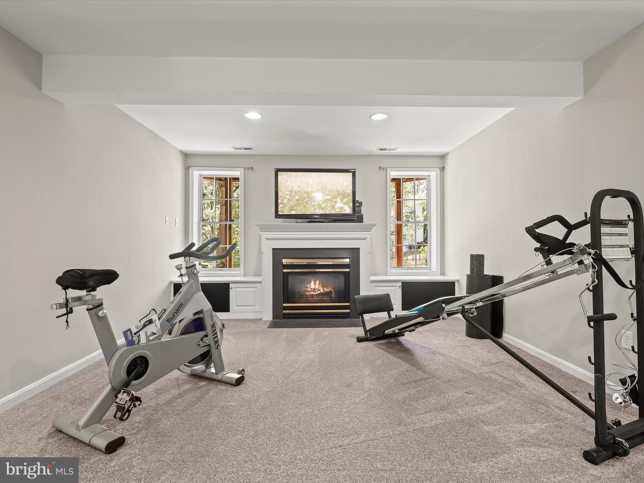 VILLAGE OF HICKORY RIDGE - Residential