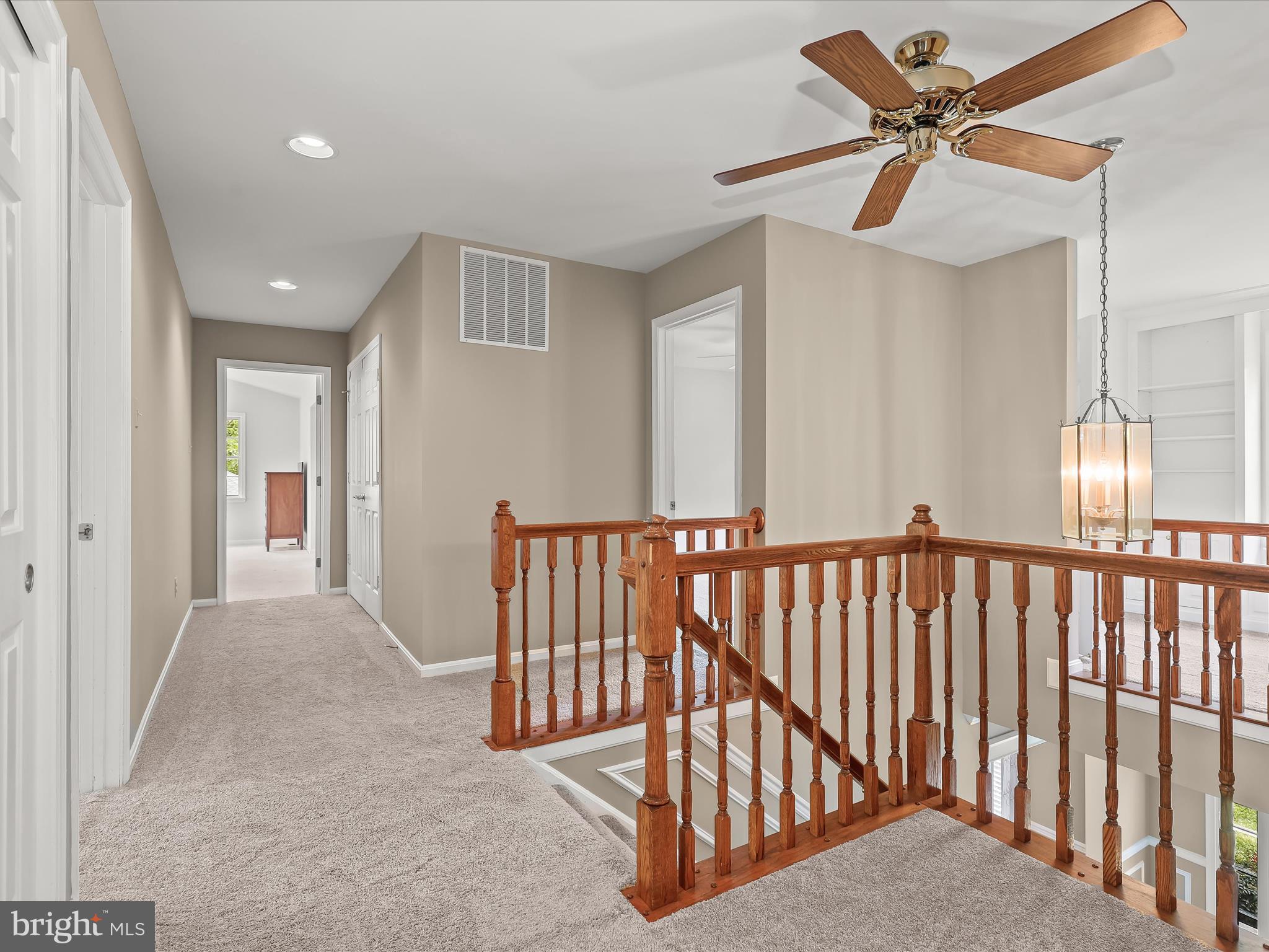 VILLAGE OF HICKORY RIDGE - Residential