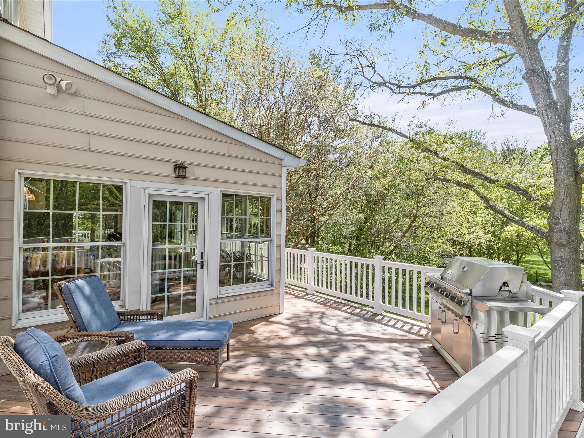 VILLAGE OF HICKORY RIDGE - Residential