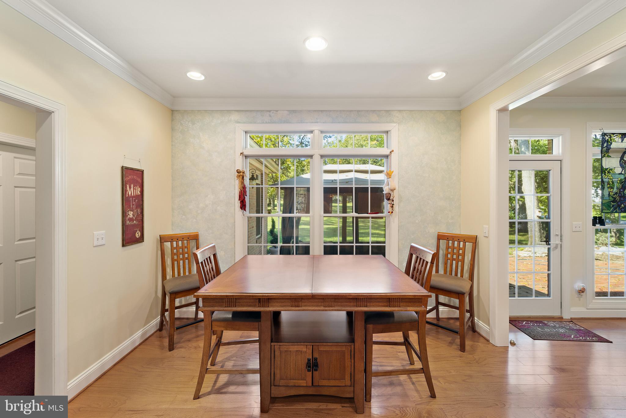 FERNBANK - Residential