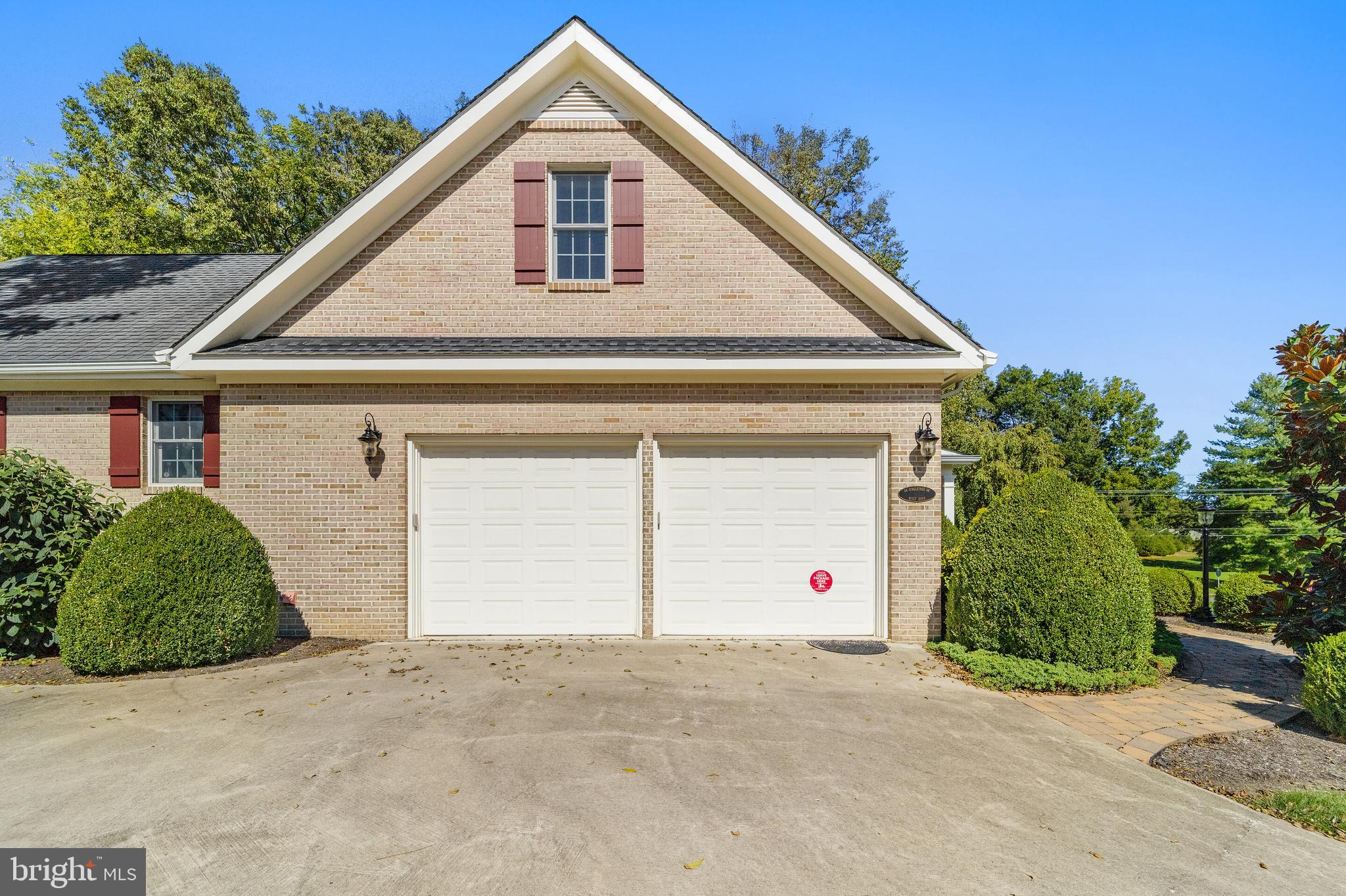 FERNBANK - Residential