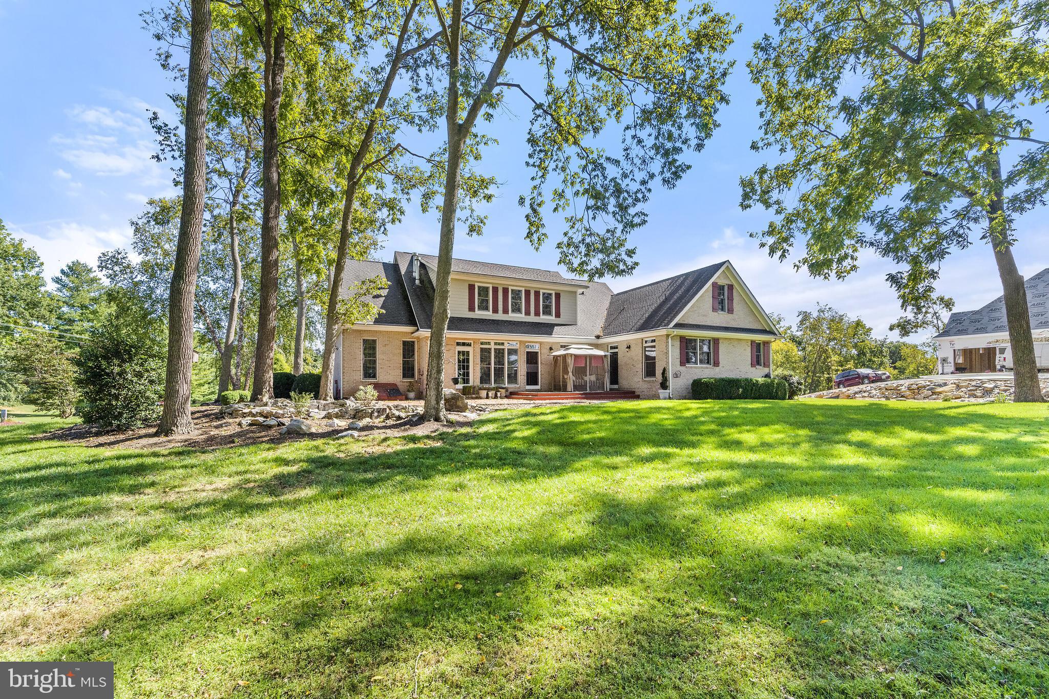 FERNBANK - Residential