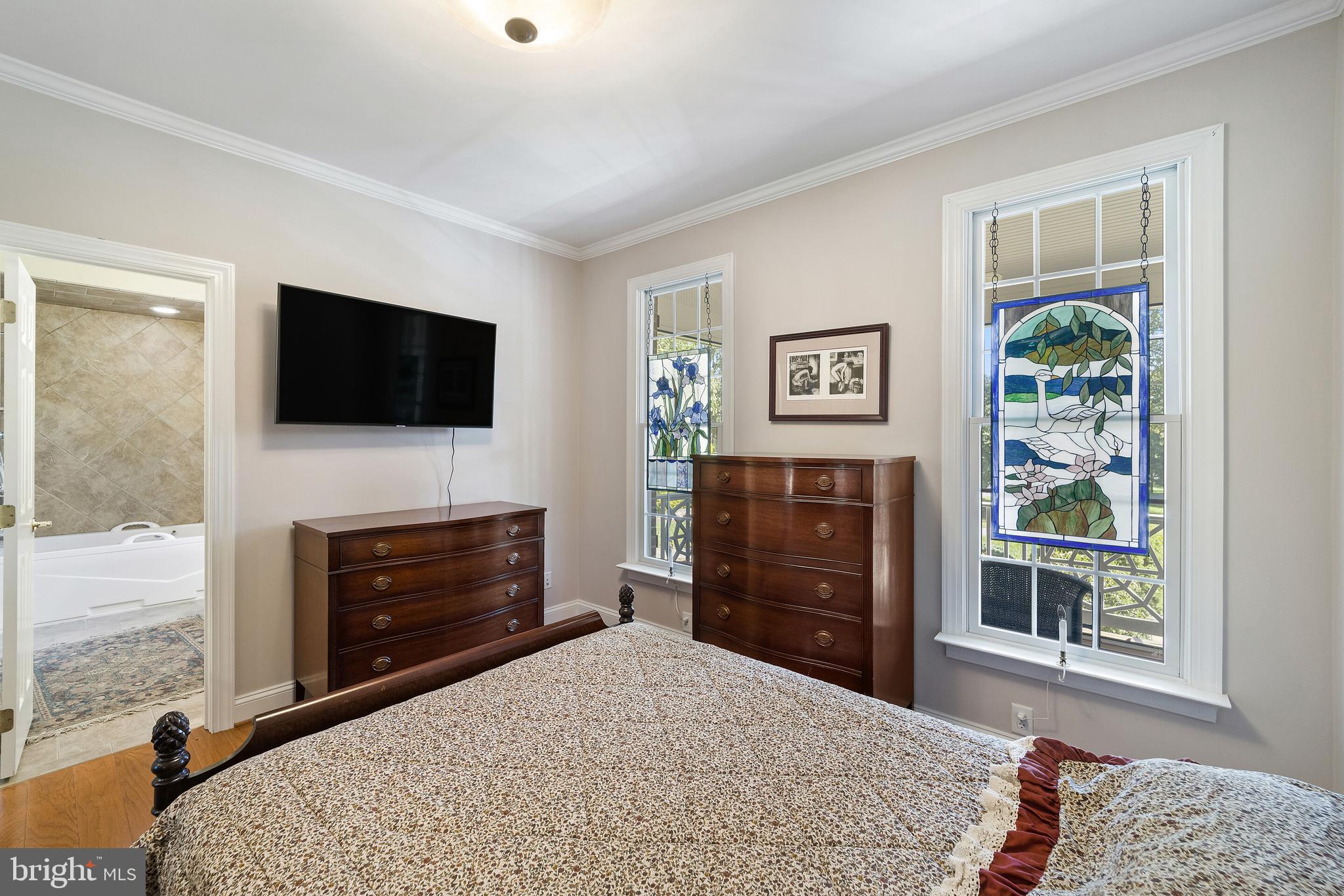 FERNBANK - Residential