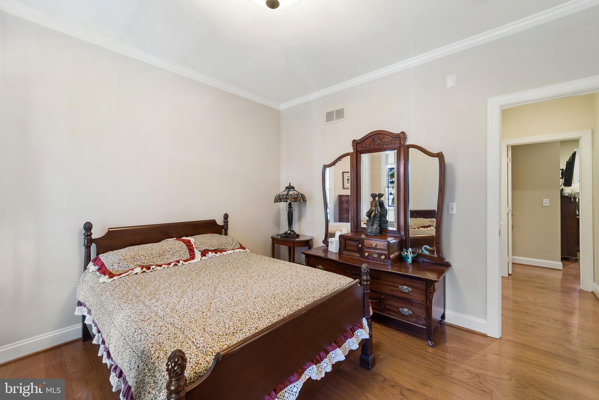 FERNBANK - Residential