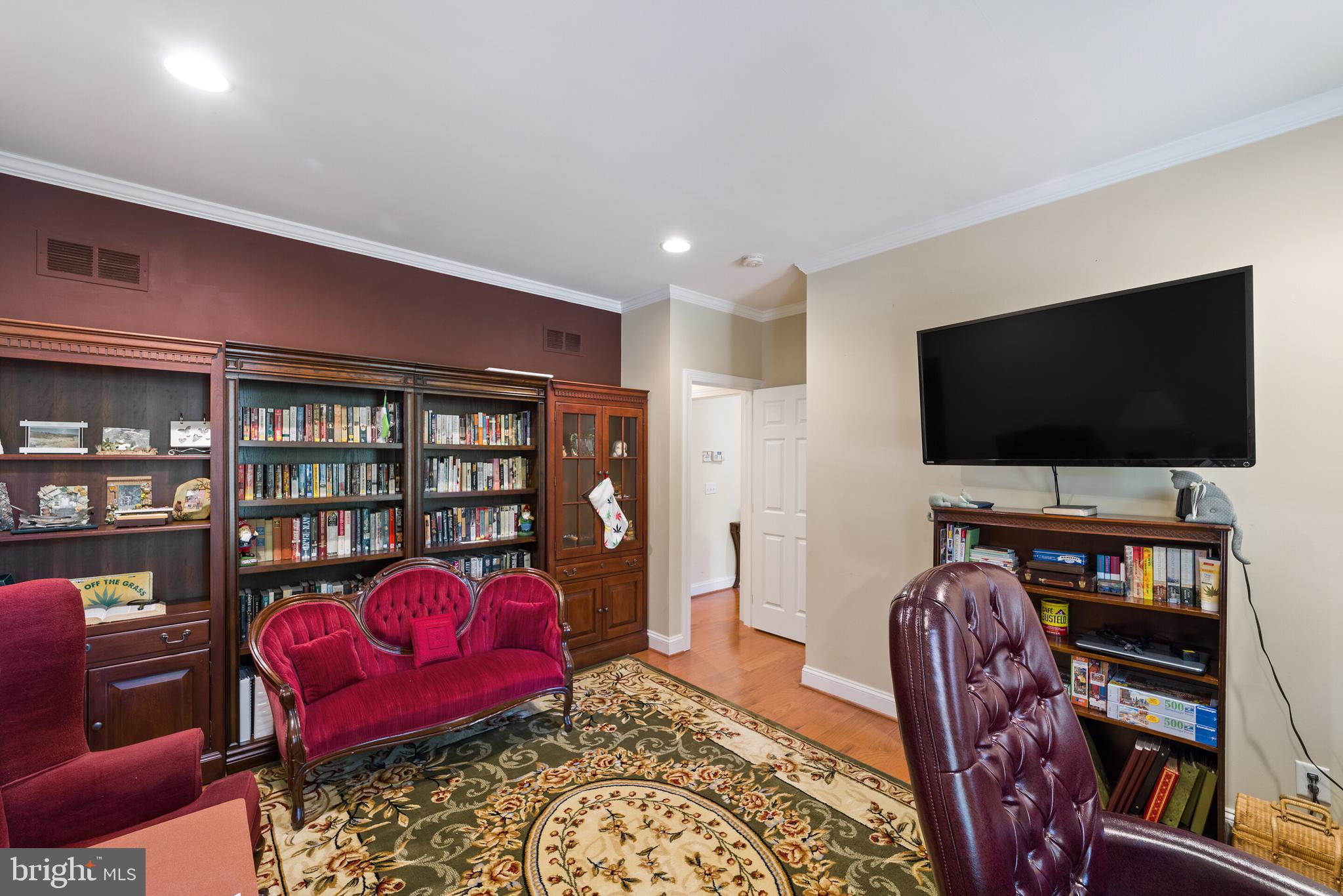 FERNBANK - Residential