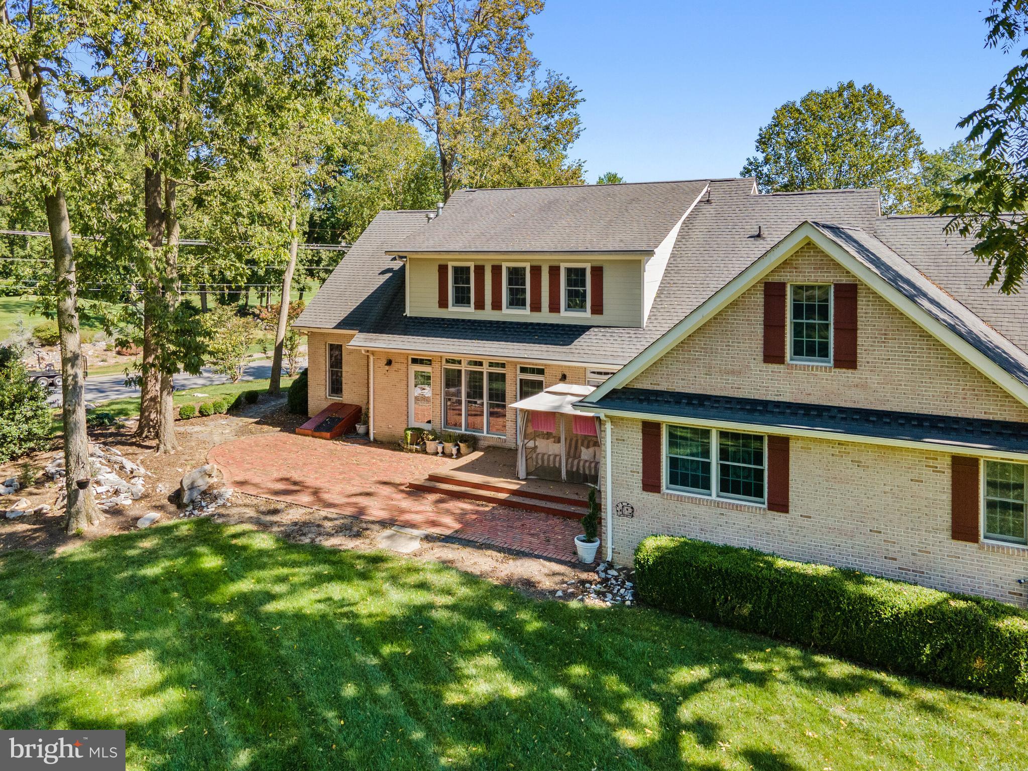 FERNBANK - Residential