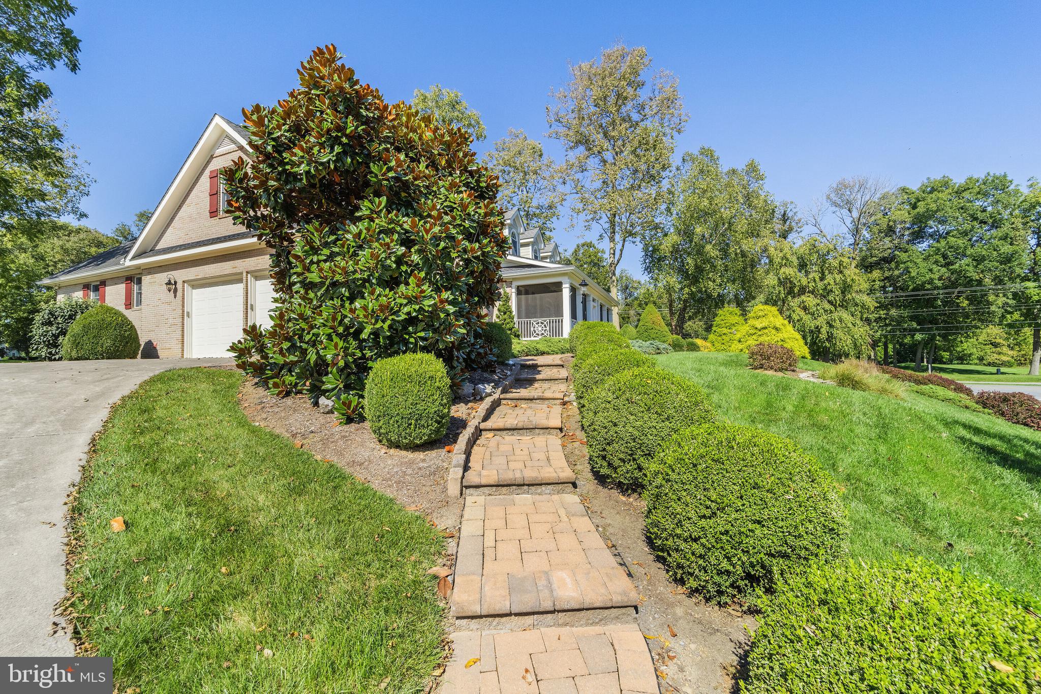 FERNBANK - Residential