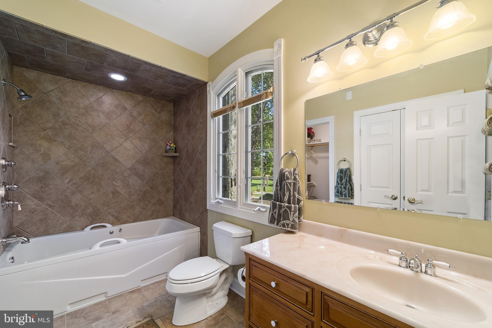 FERNBANK - Residential