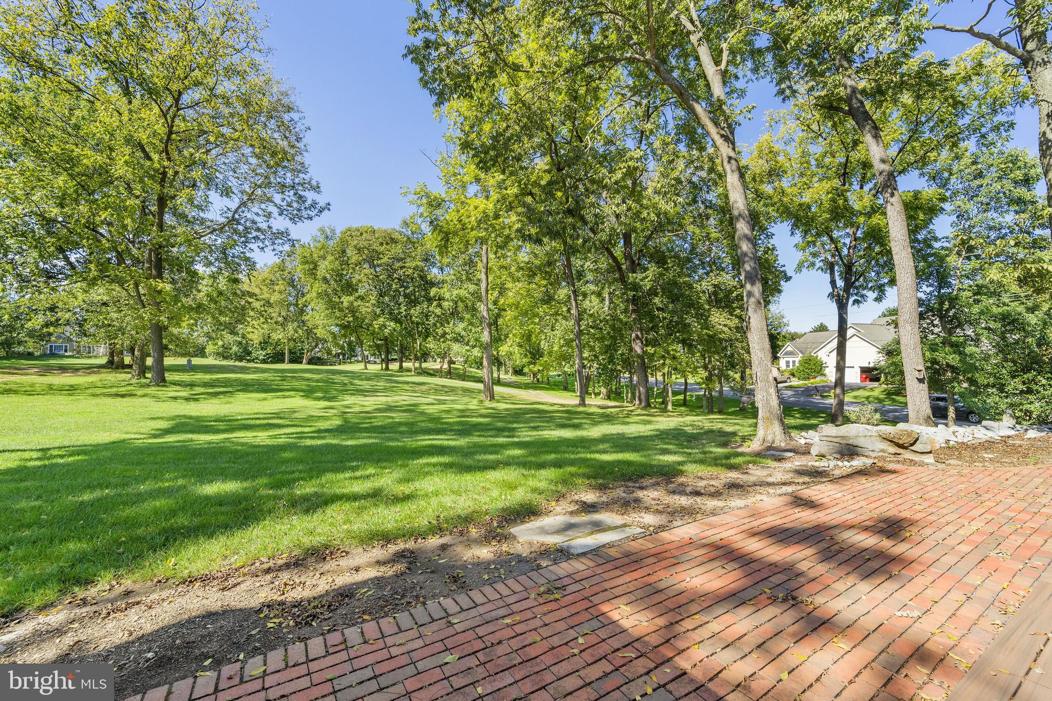 FERNBANK - Residential