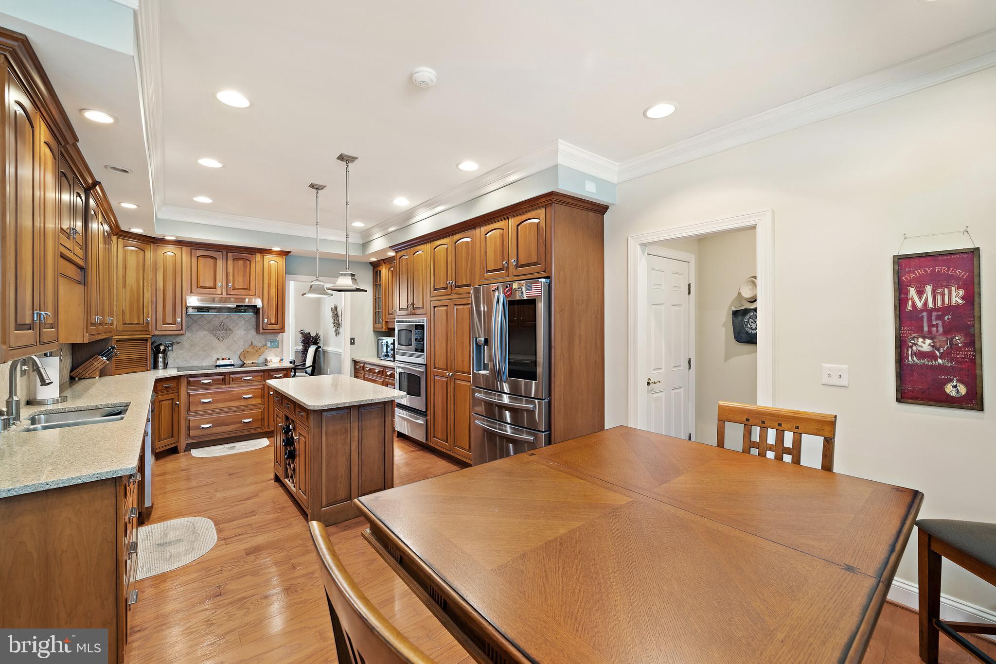 FERNBANK - Residential