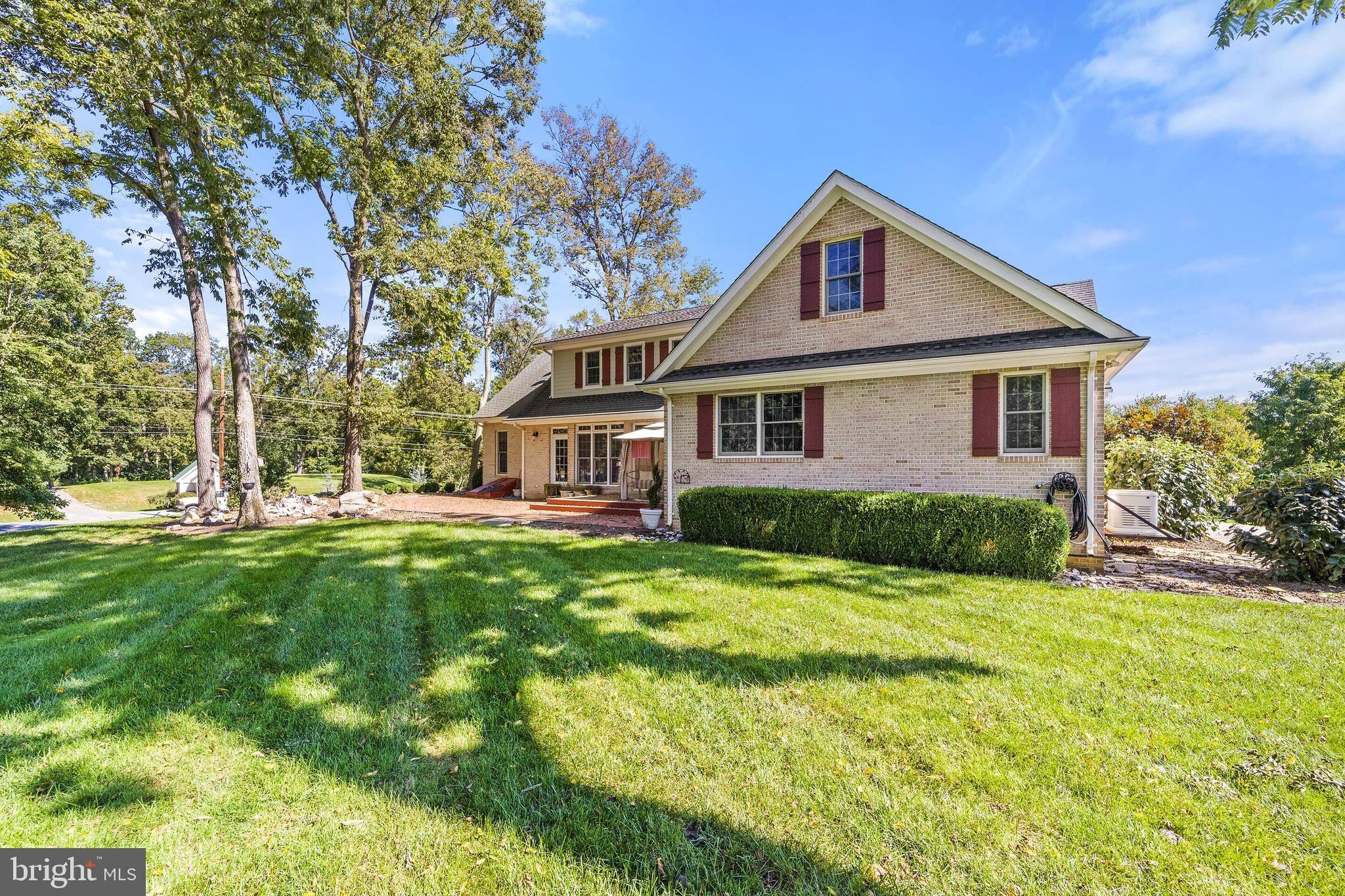 FERNBANK - Residential