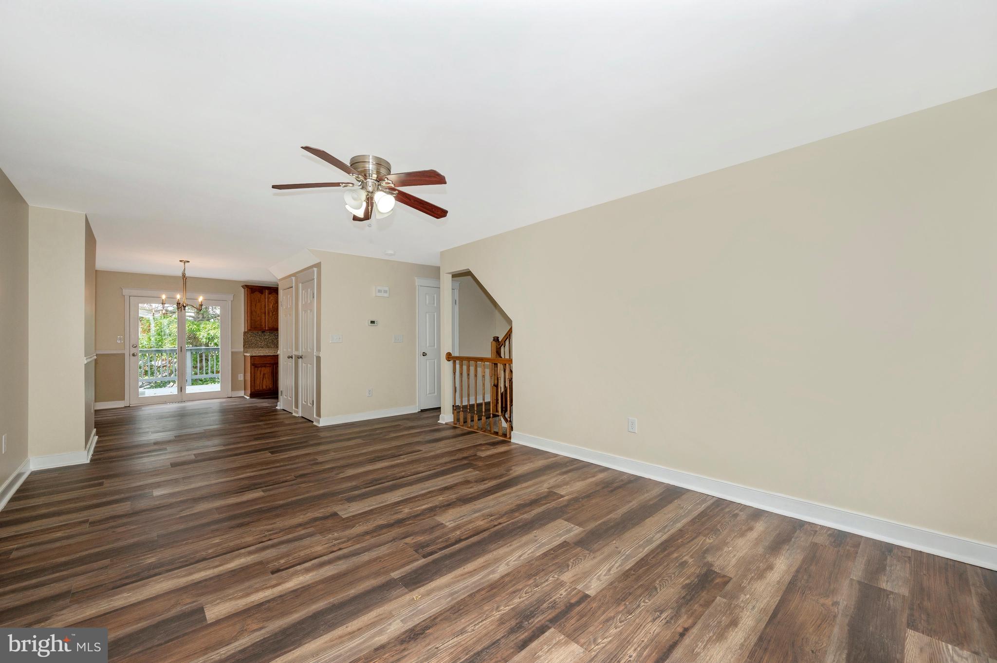 KENLY SQUARE - Residential