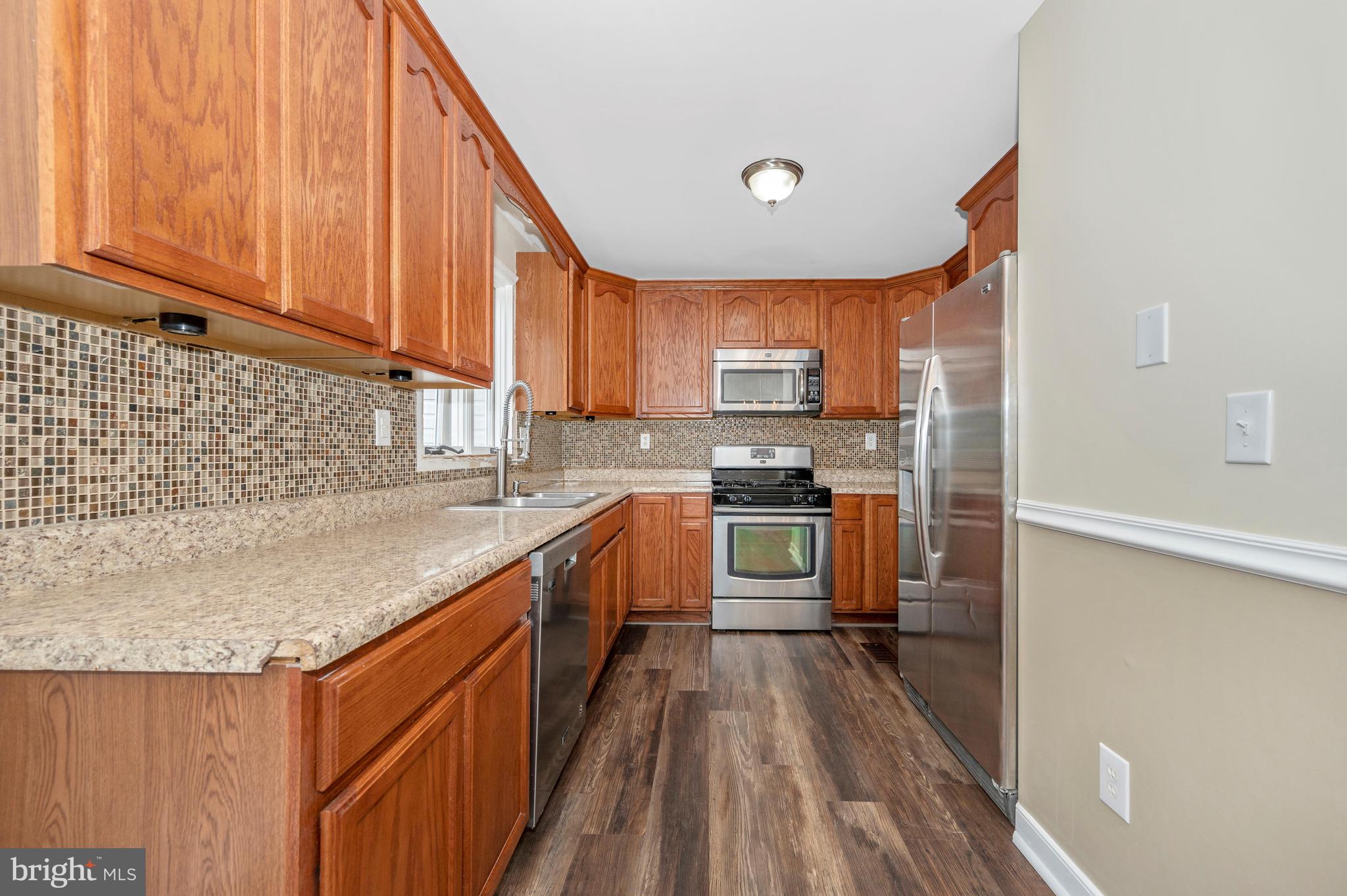 KENLY SQUARE - Residential