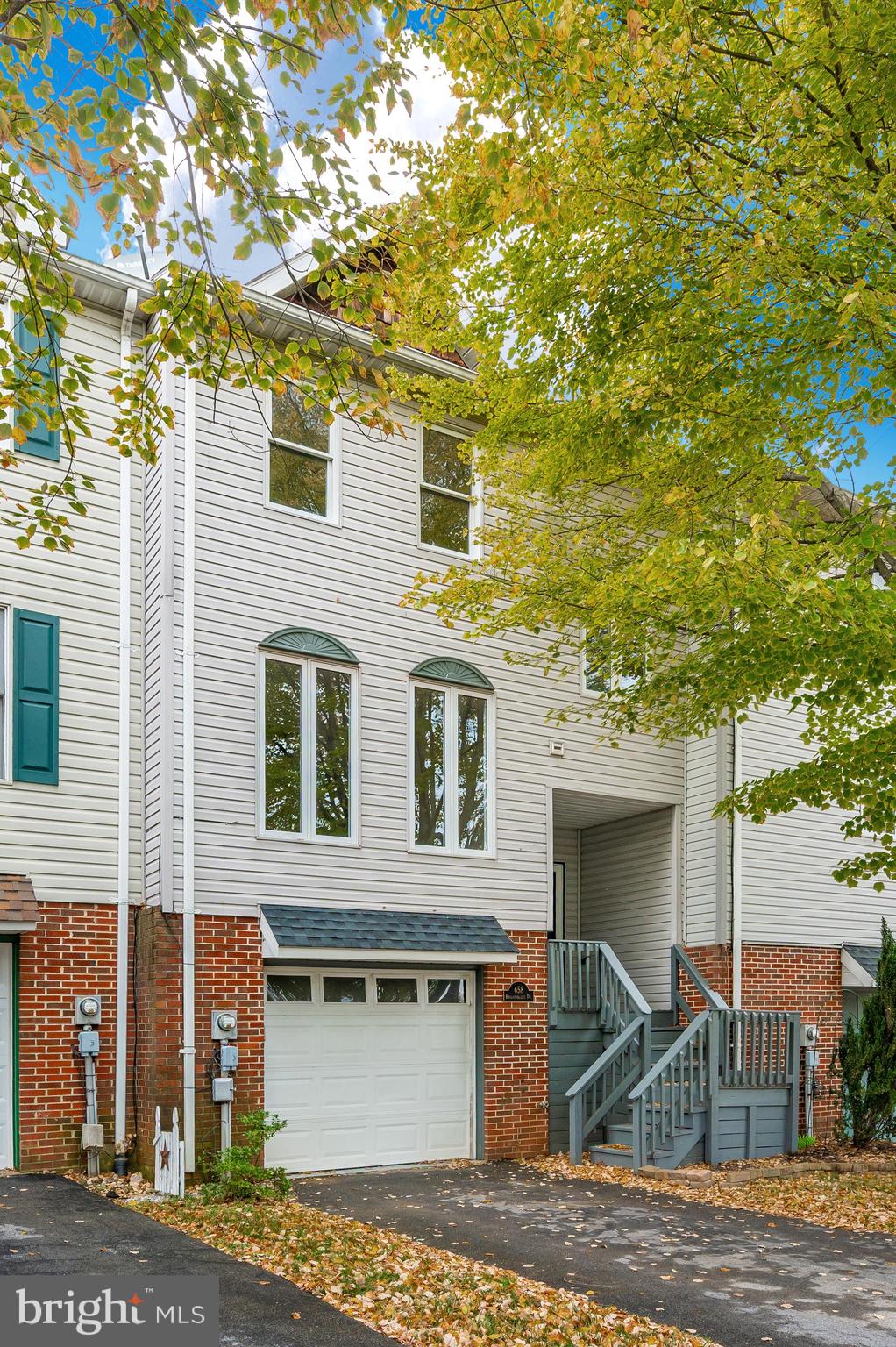 KENLY SQUARE - Residential