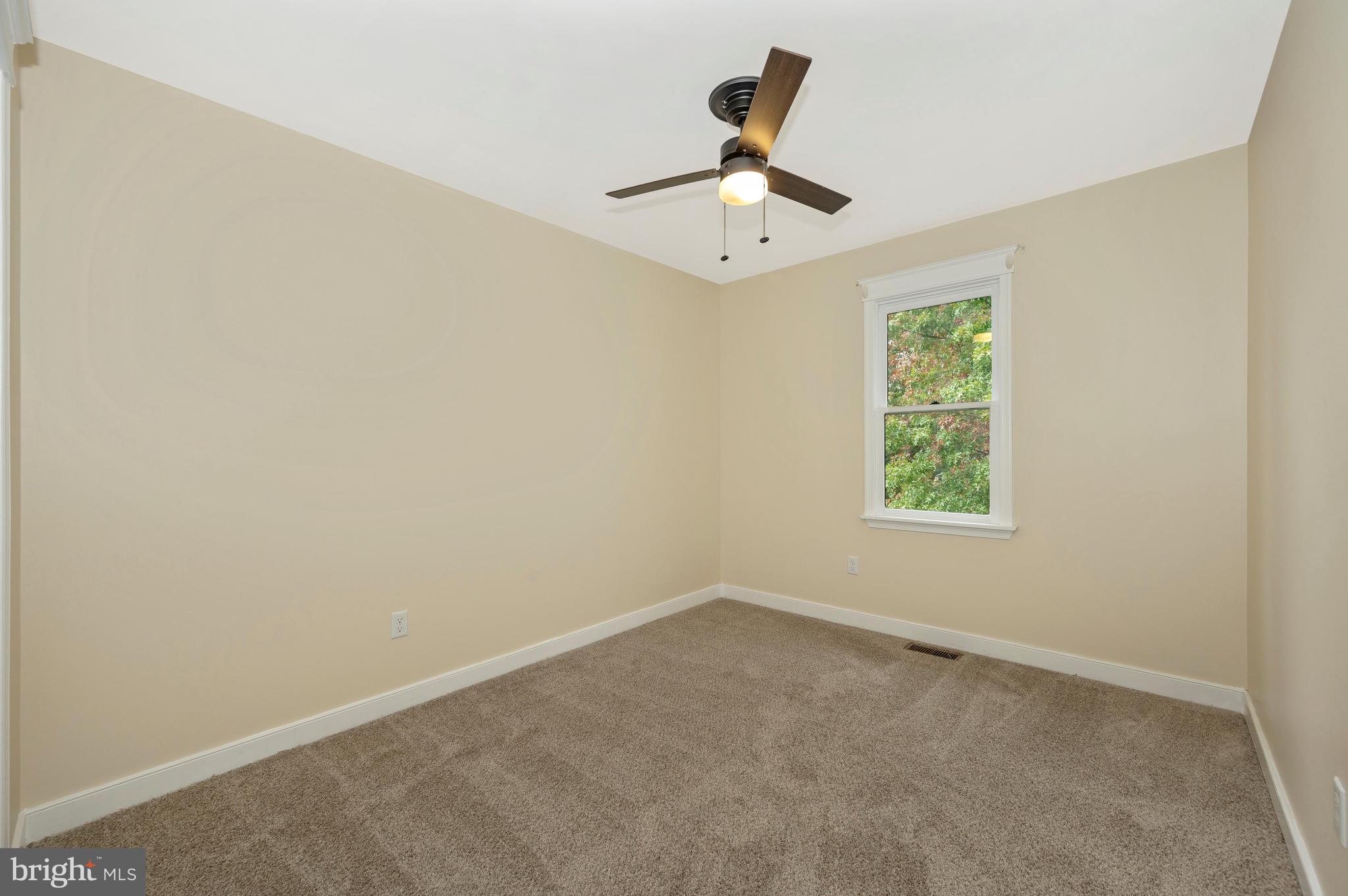 KENLY SQUARE - Residential