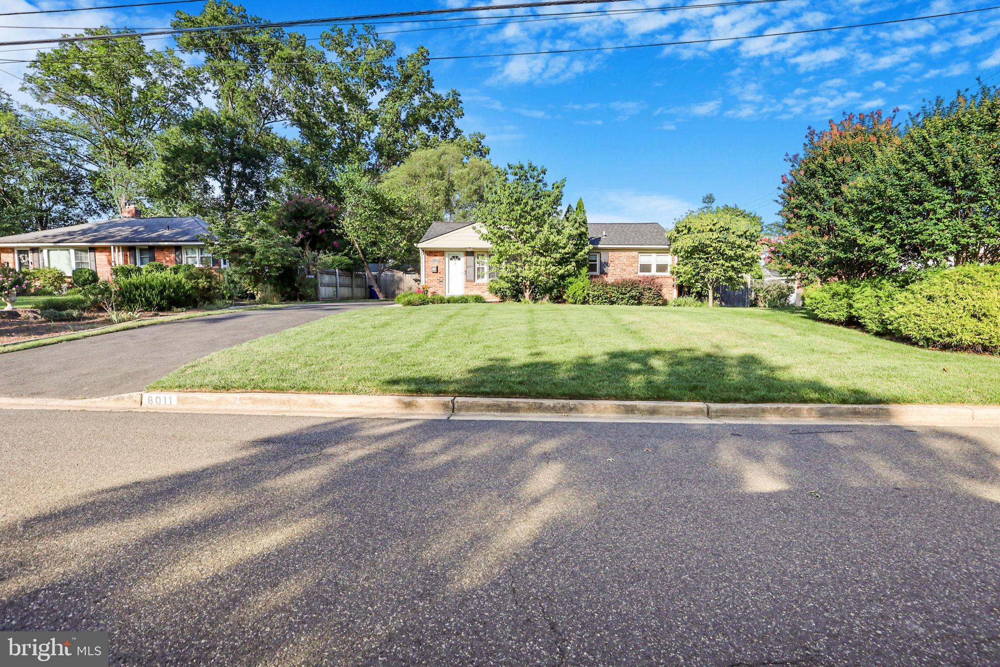 HOLLIN HALL VILLAGE - Residential Lease