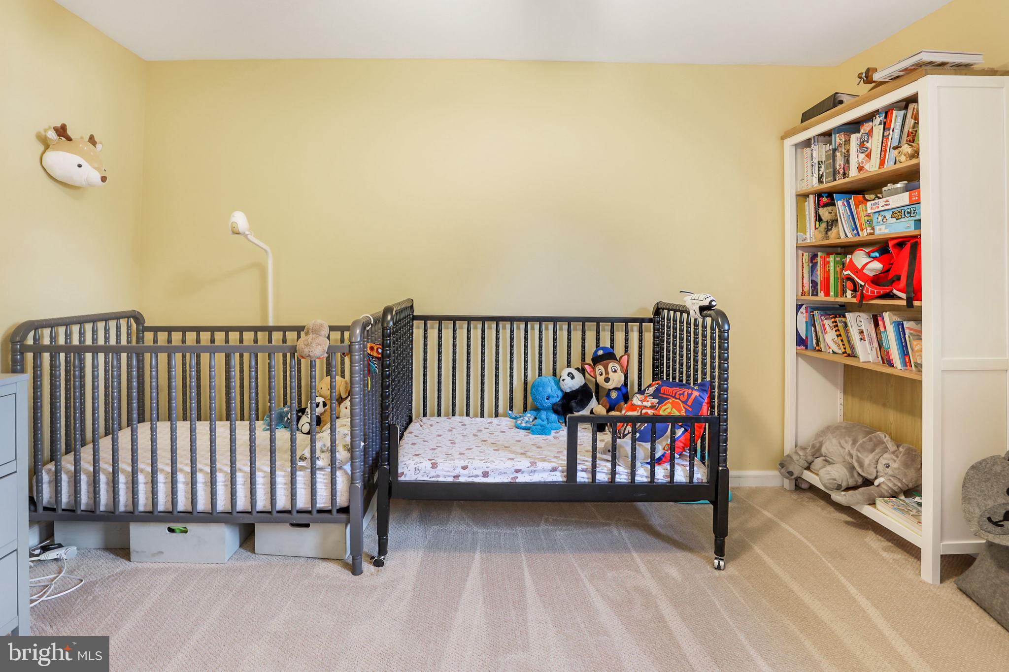 HOLLIN HALL VILLAGE - Residential Lease