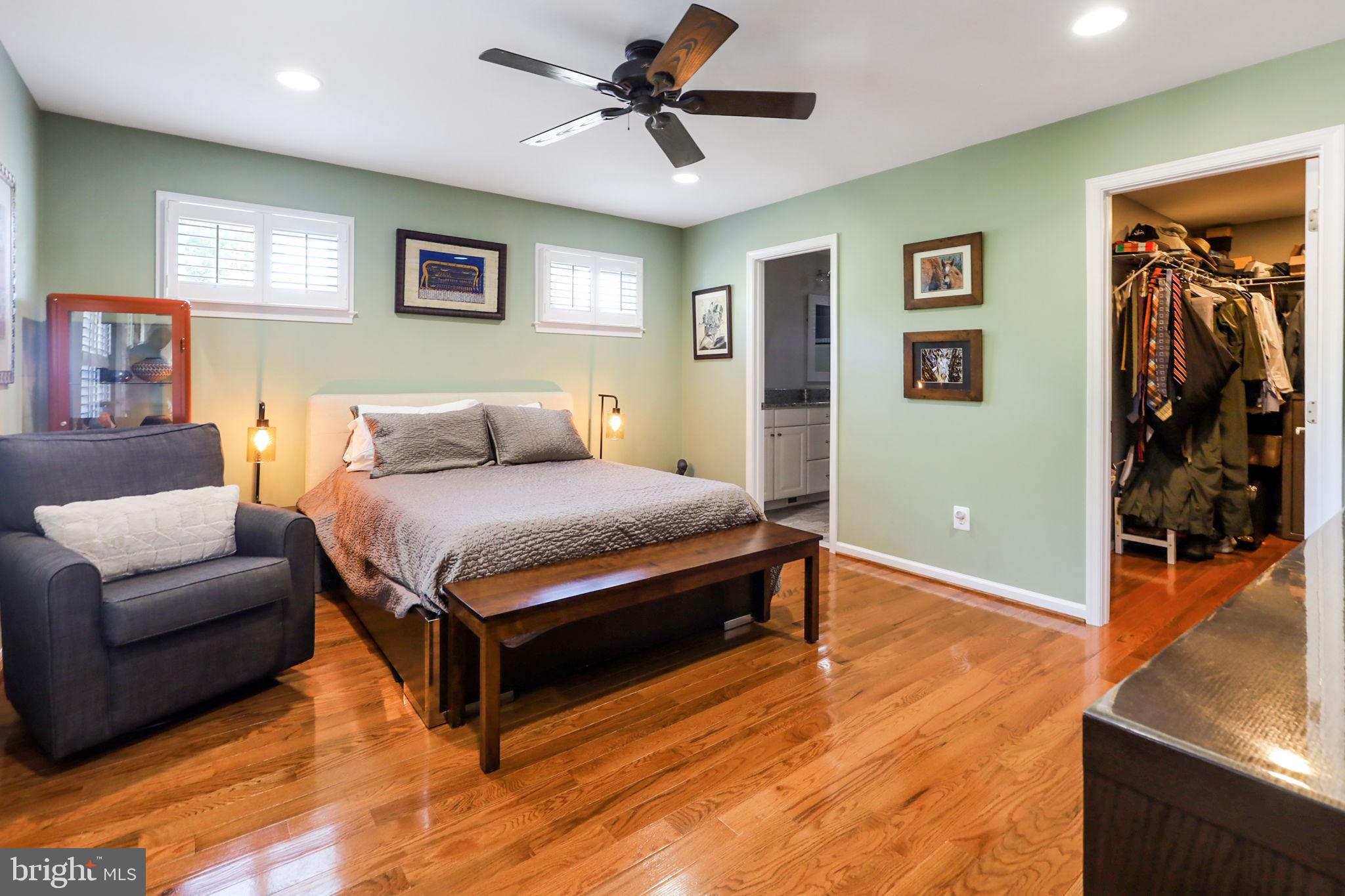 HOLLIN HALL VILLAGE - Residential Lease