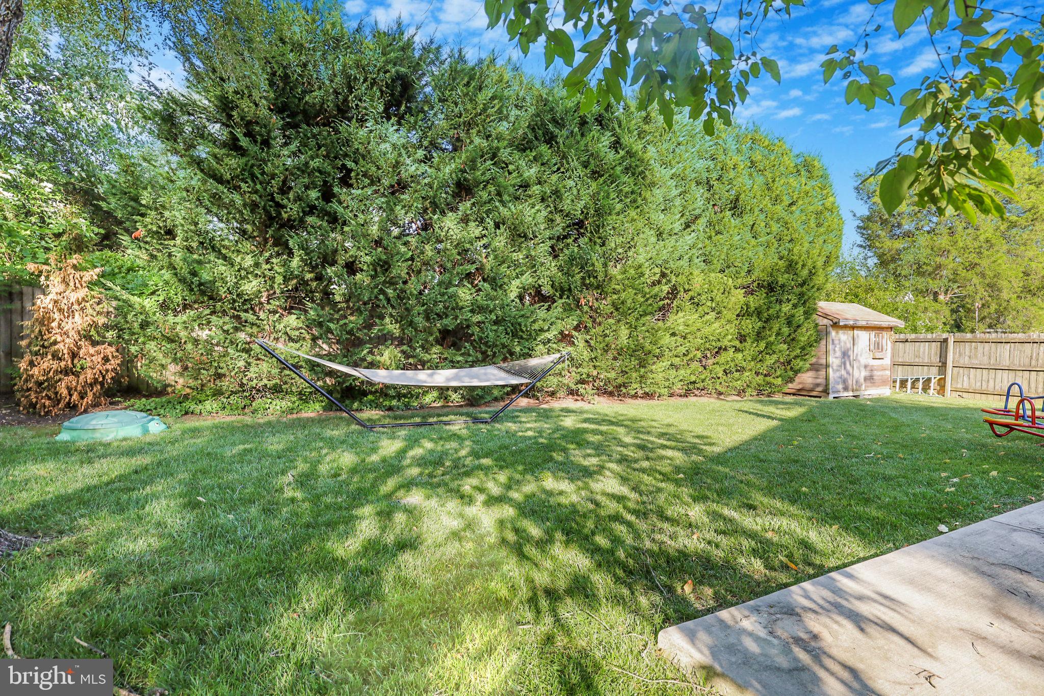 HOLLIN HALL VILLAGE - Residential Lease