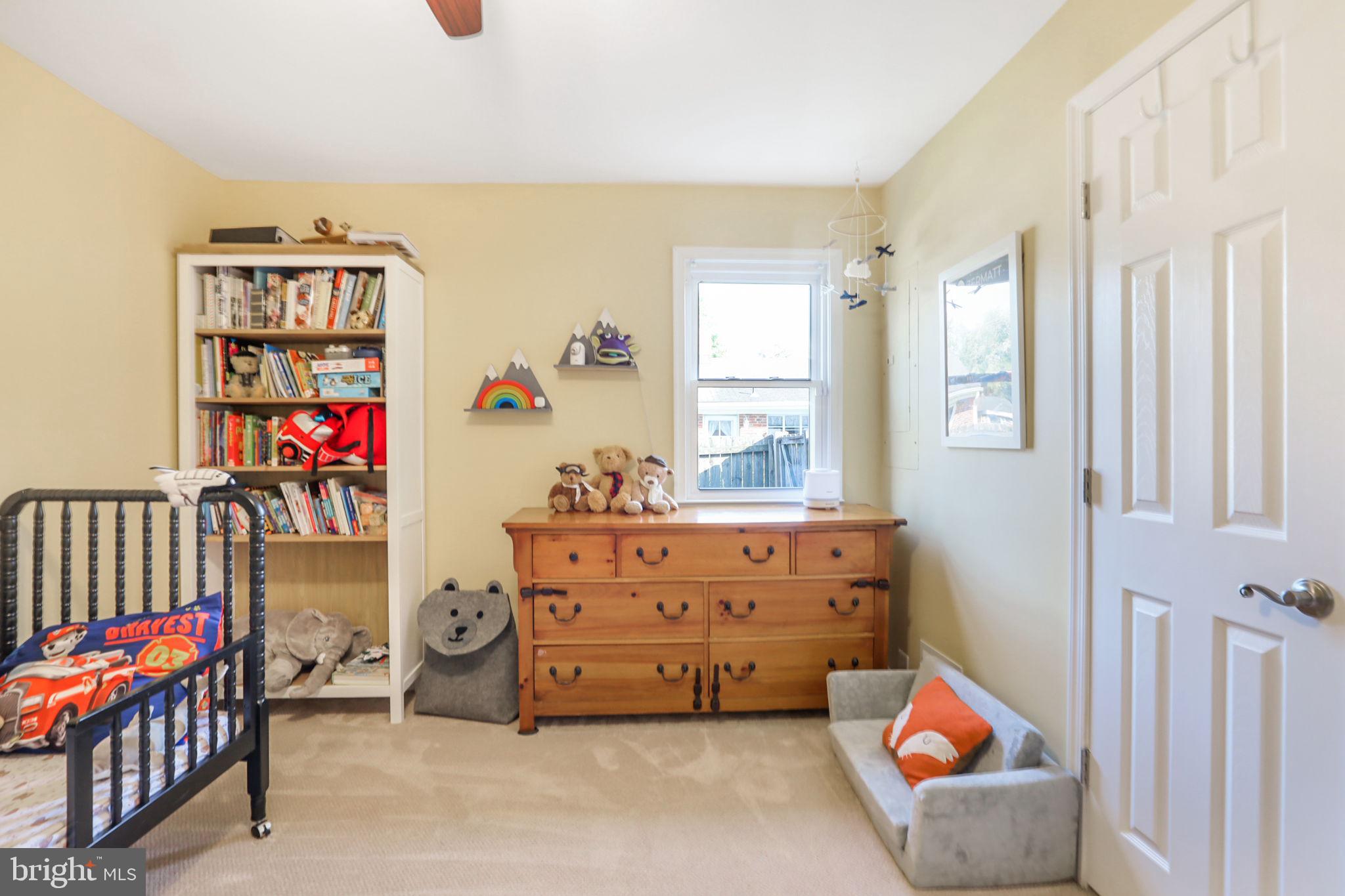 HOLLIN HALL VILLAGE - Residential Lease