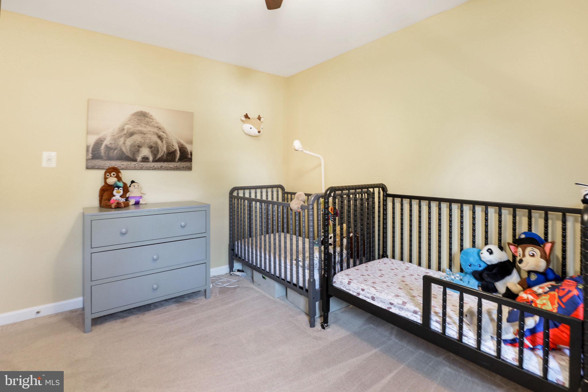 HOLLIN HALL VILLAGE - Residential Lease