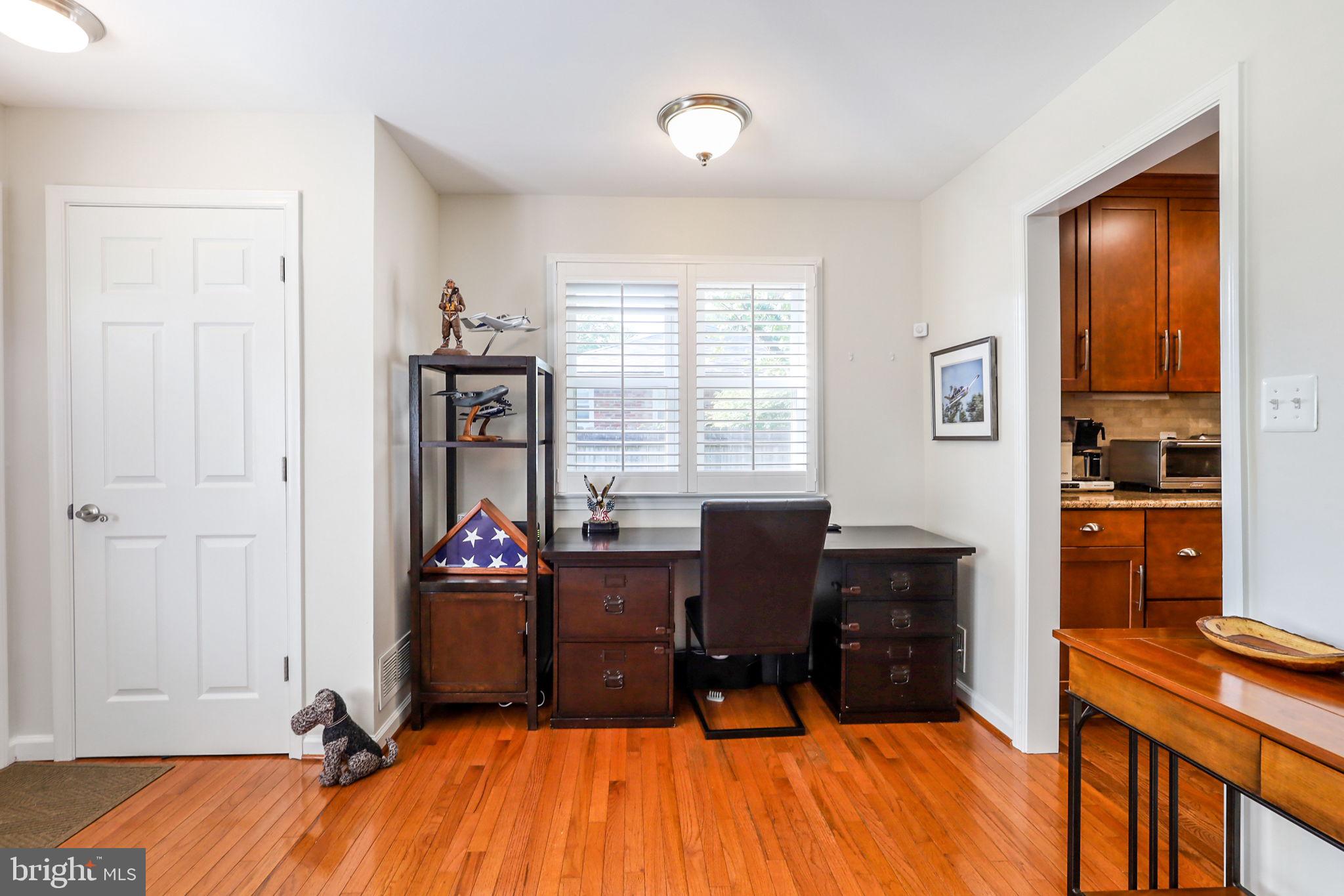 HOLLIN HALL VILLAGE - Residential Lease