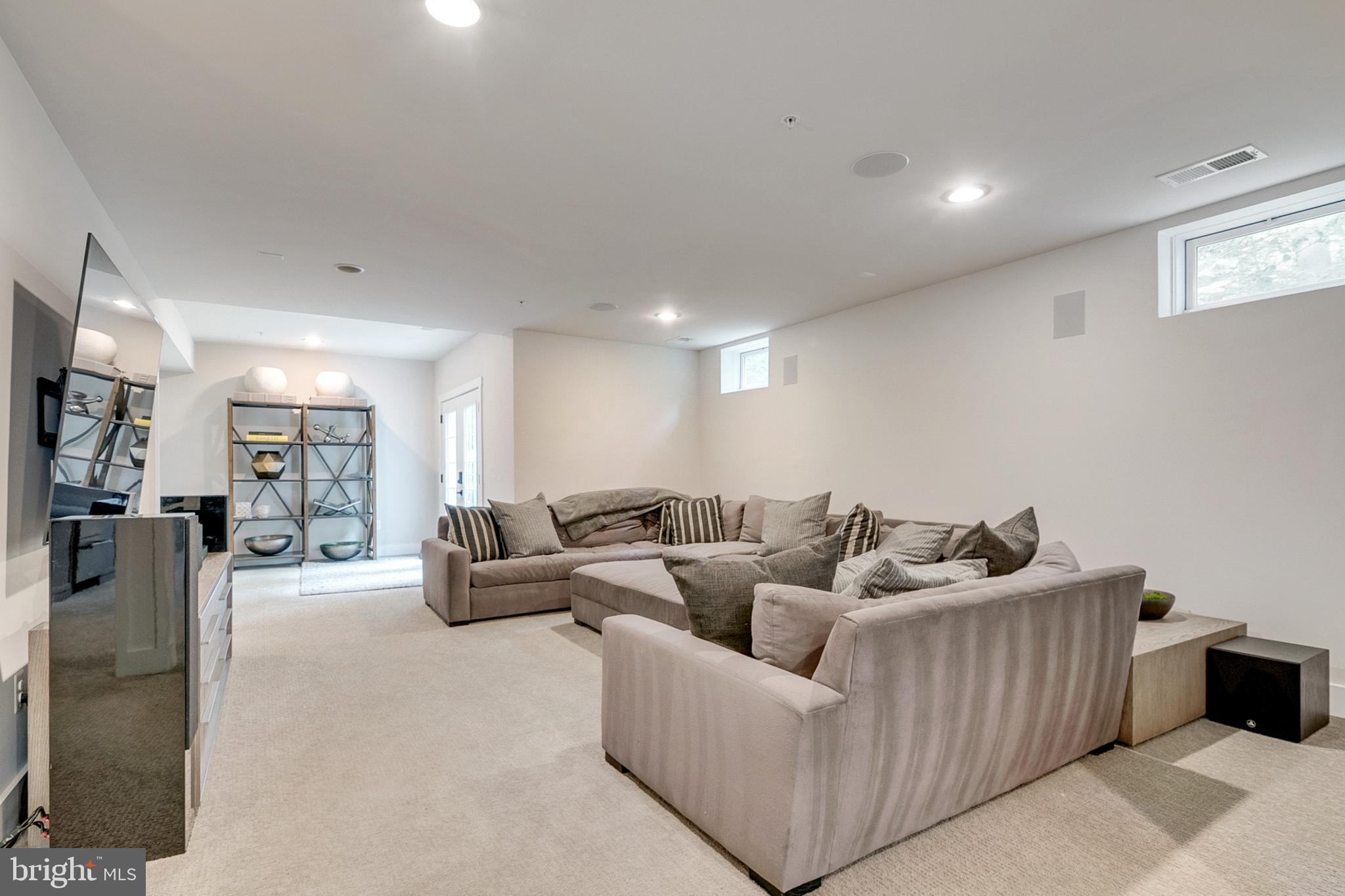 WOODLANDS AT PLUM CREEK - Residential