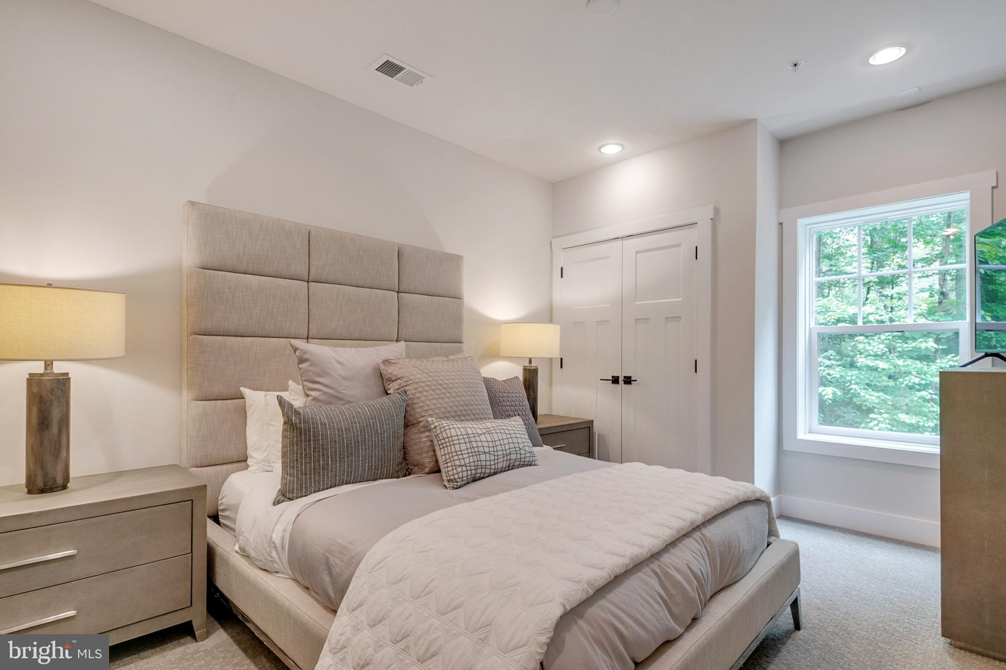 WOODLANDS AT PLUM CREEK - Residential