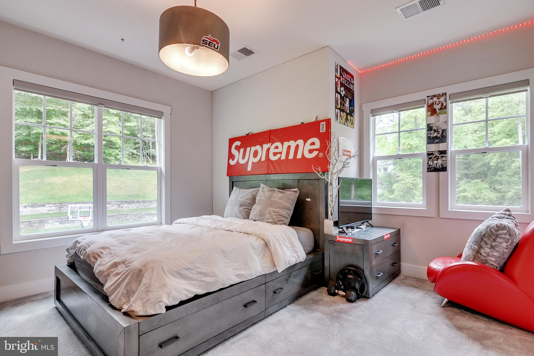 WOODLANDS AT PLUM CREEK - Residential