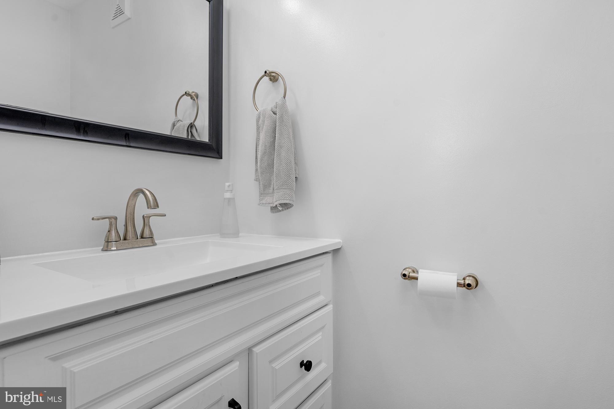 FEDERAL HILL HISTORIC DISTRICT - Residential Lease