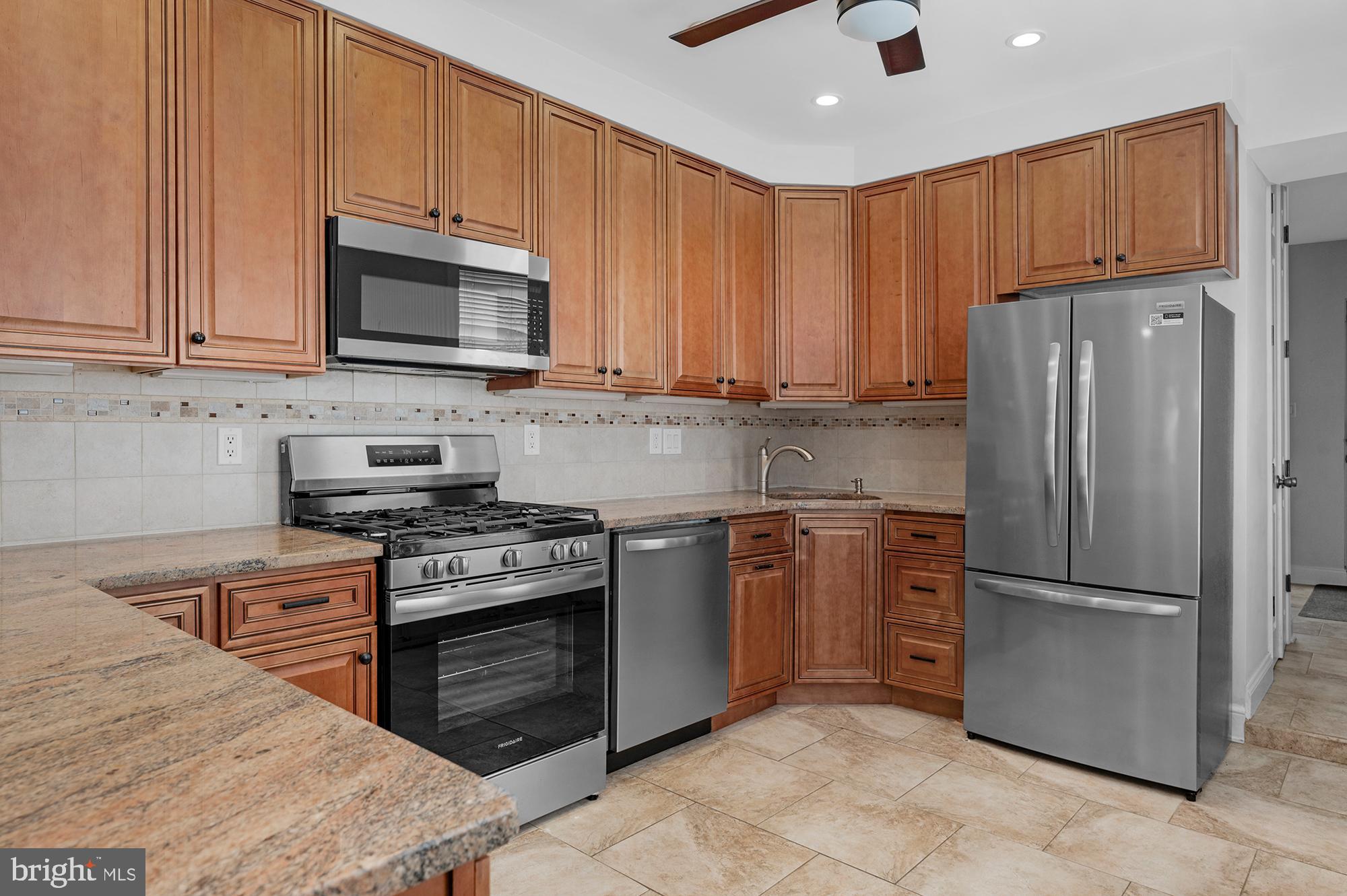 FEDERAL HILL HISTORIC DISTRICT - Residential Lease