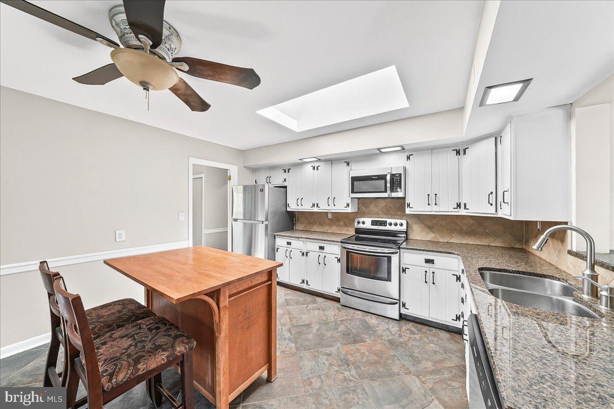 NEWTOWN HGTS - Residential