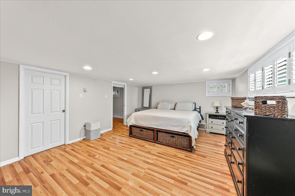 NEWTOWN HGTS - Residential