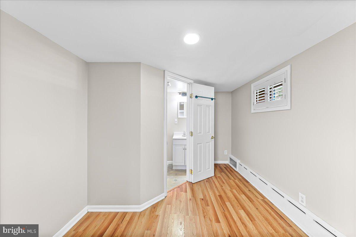 NEWTOWN HGTS - Residential