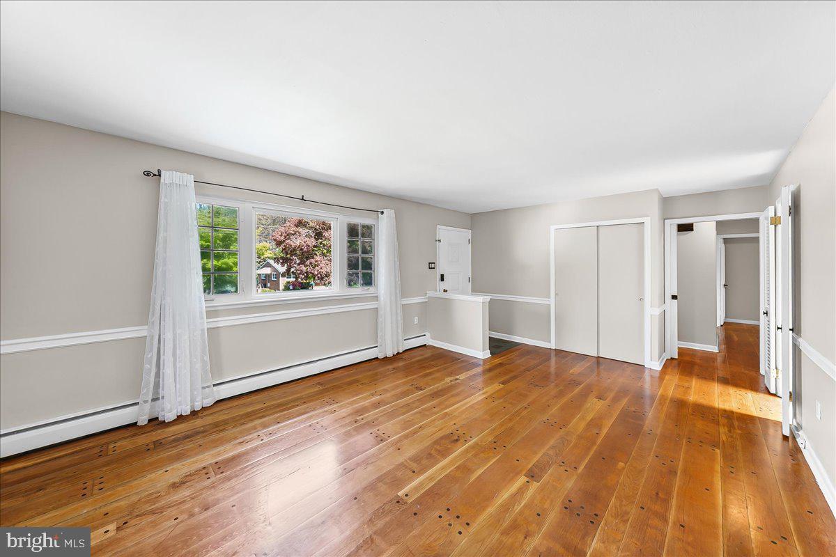 NEWTOWN HGTS - Residential