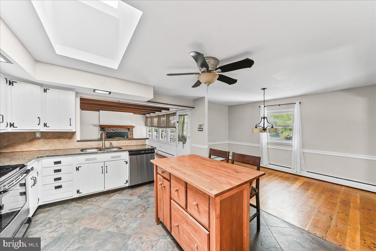 NEWTOWN HGTS - Residential