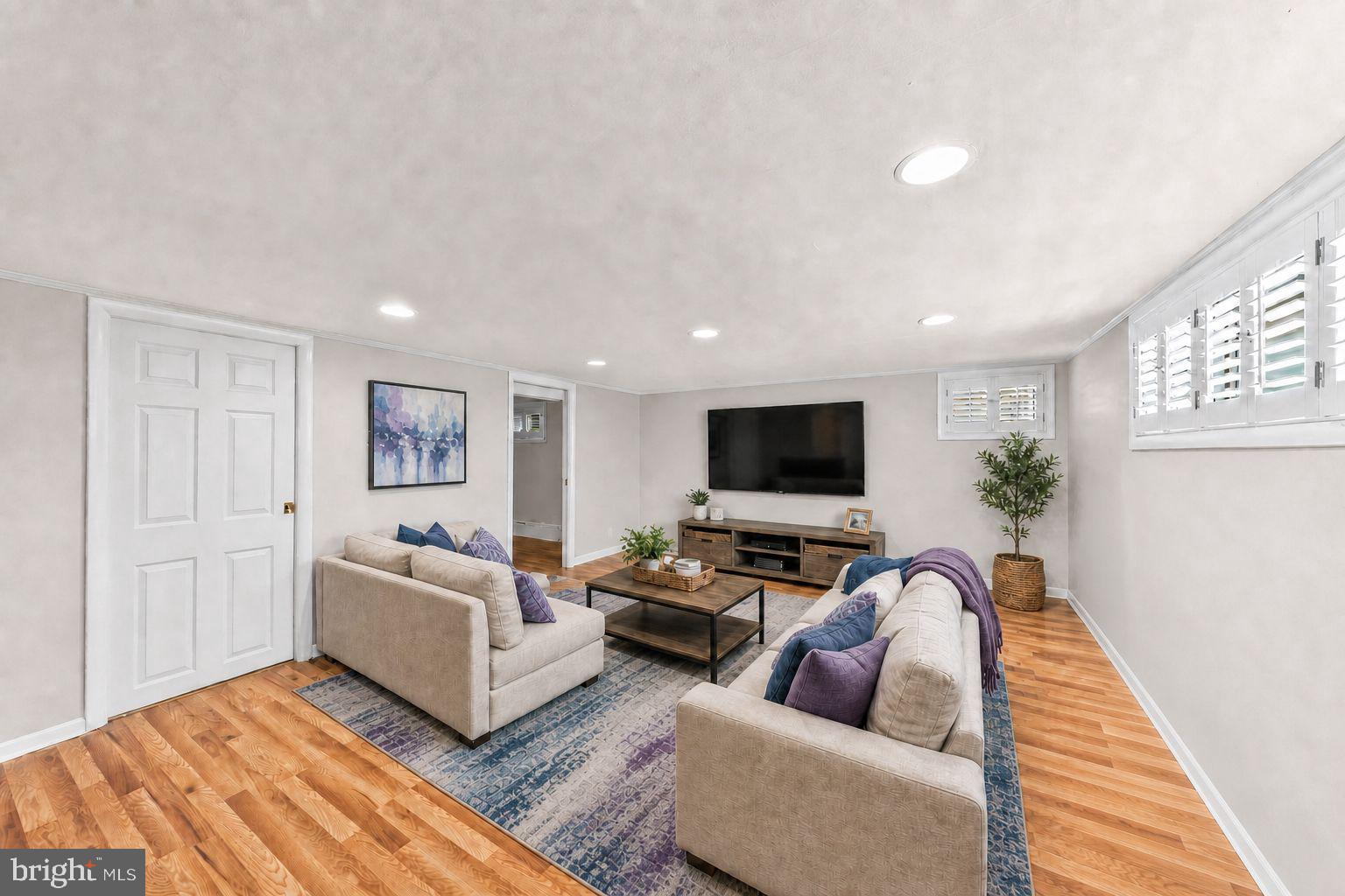 NEWTOWN HGTS - Residential