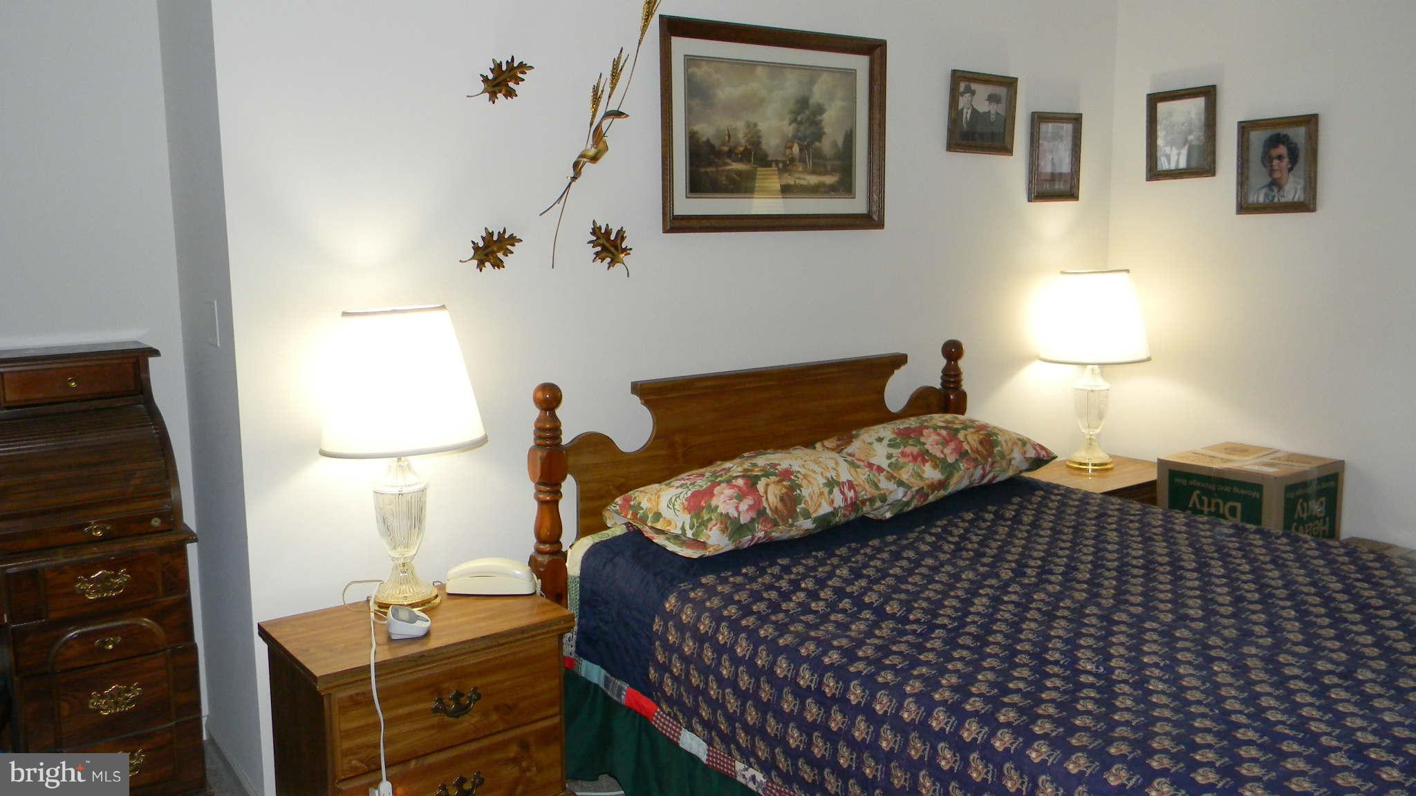 RIVERSIDE PARK - Residential