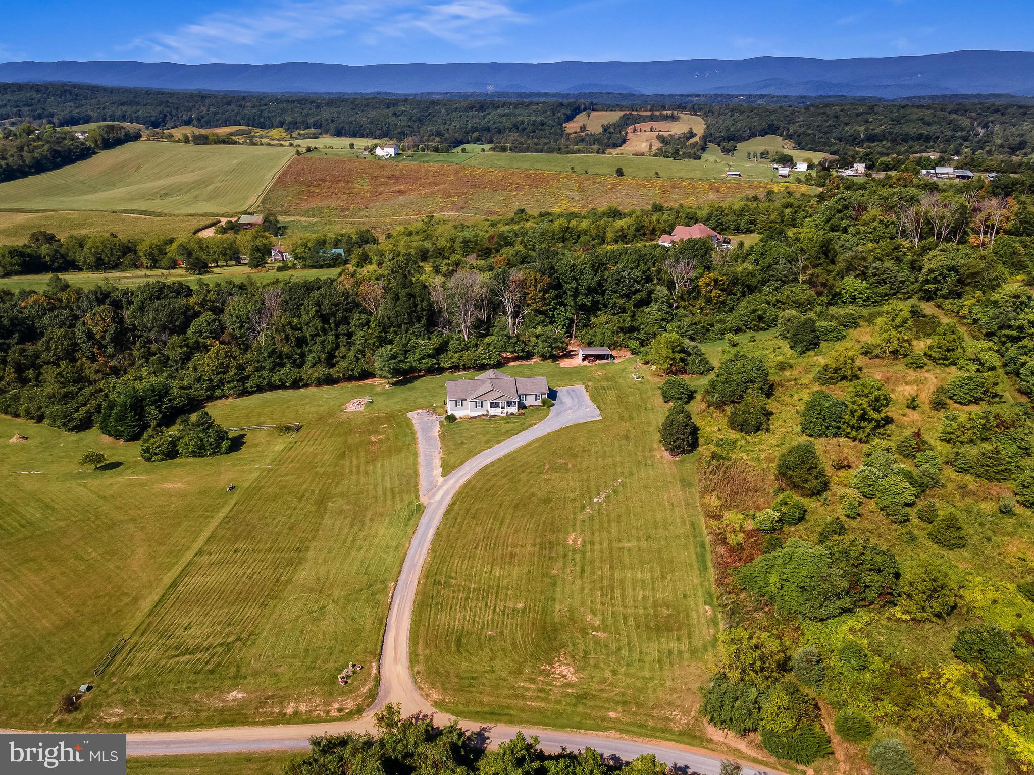 CABIN HILL - Residential