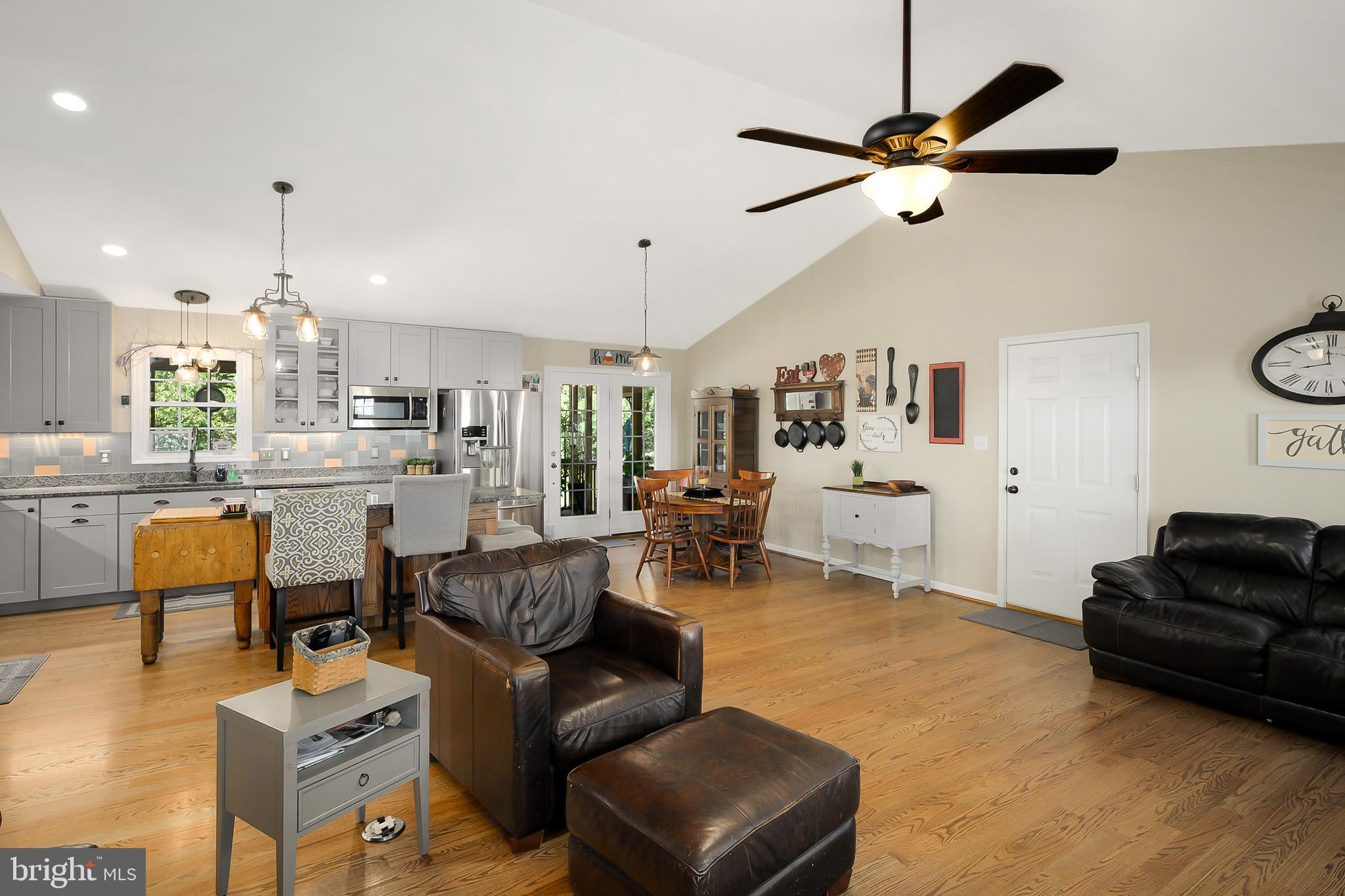 CABIN HILL - Residential